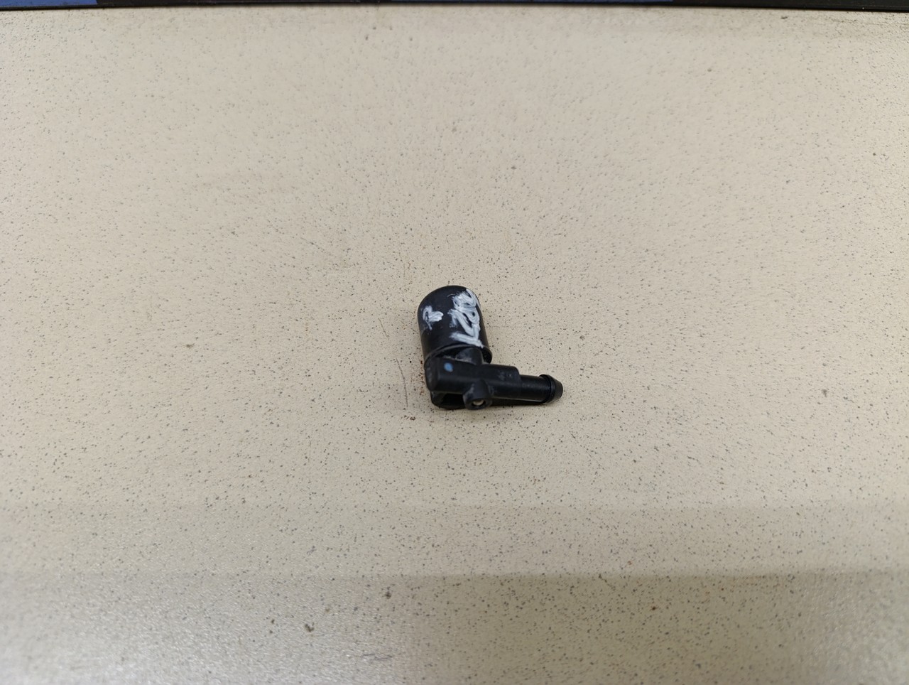 Форсунка омывателя лобового стекла OPEL Corsa D 2006-2015