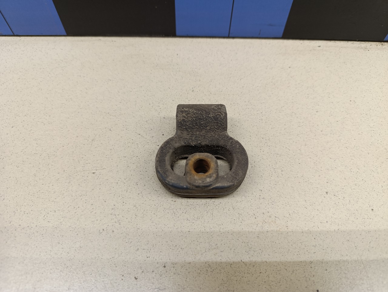 Резинка подвеса глушителя OPEL Corsa D 2006-2015