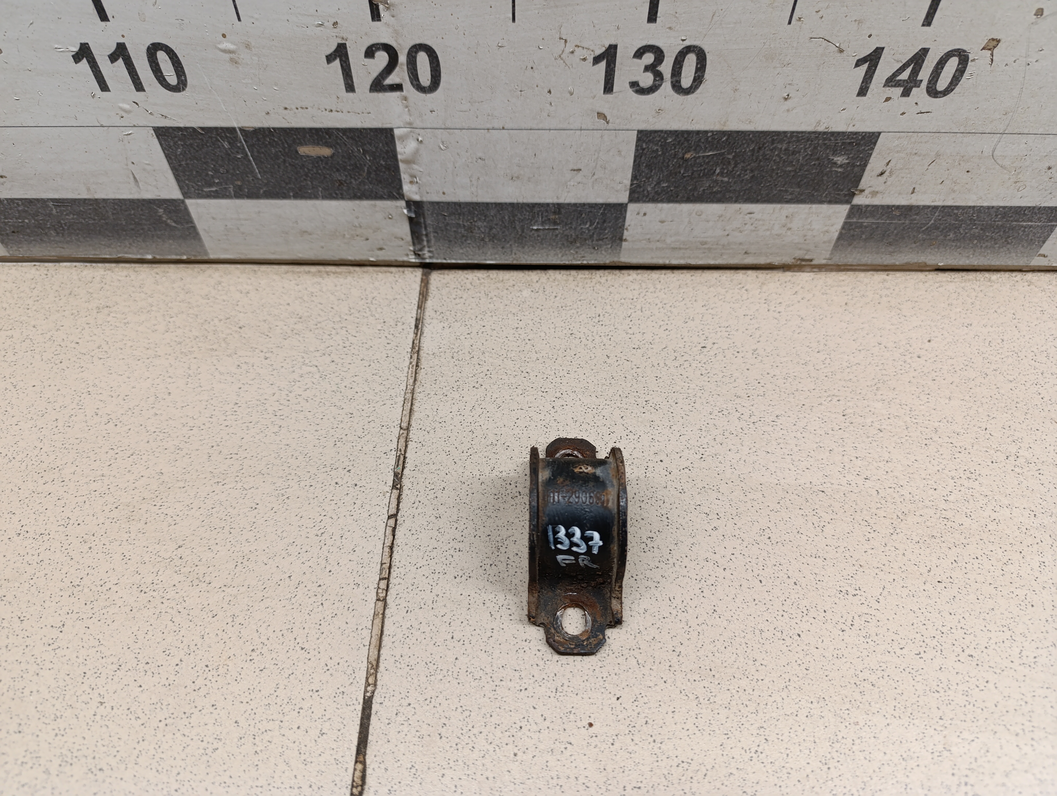 Кронштейн крепления переднего стабилизатора Chery Tiggo 5 (T21) 2014-2020