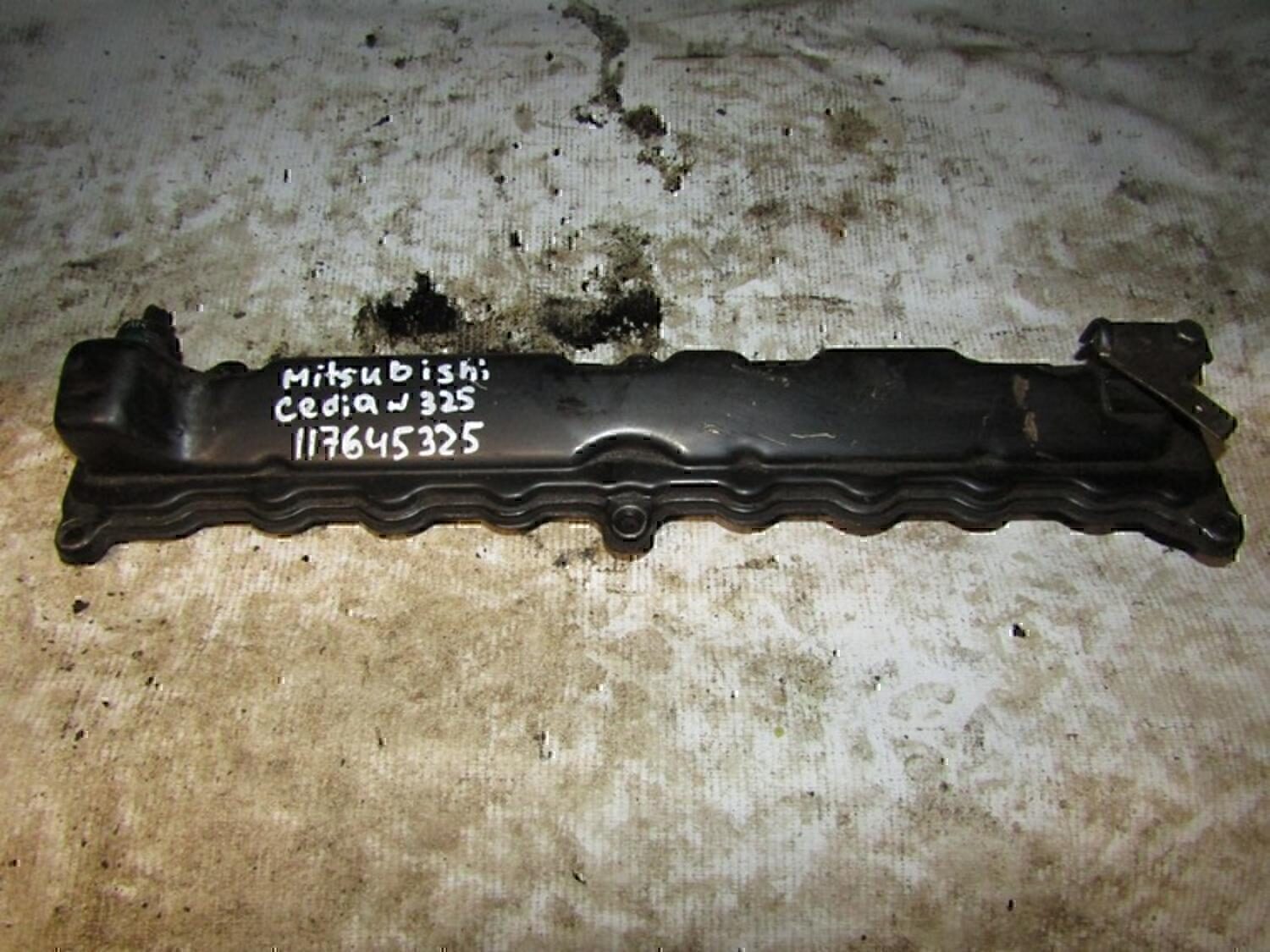 Крышка головки блока (клапанная) MITSUBISHI Carisma (DA) 1999-2003