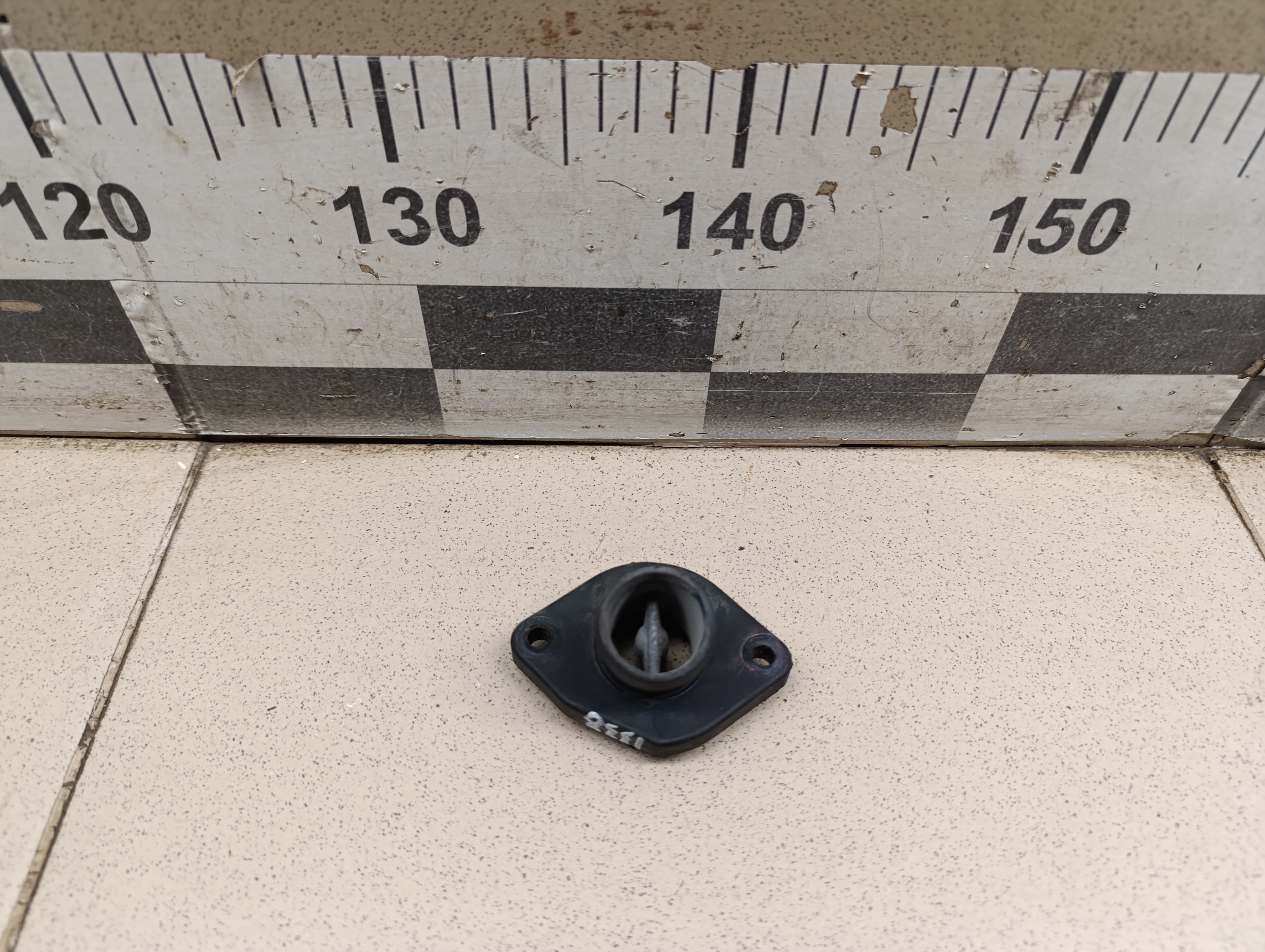 Крышка термостата VW Golf IV/Bora 1997-2005