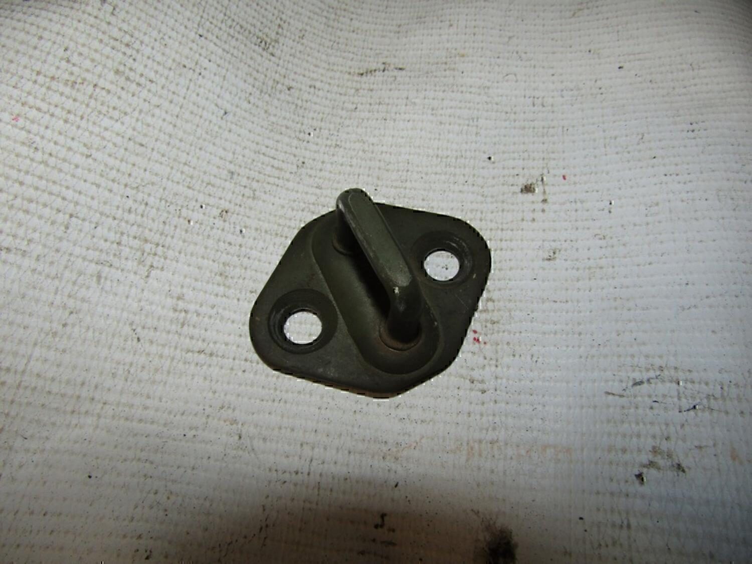 Ответная часть замка двери ZX Grand Tiger 2007>