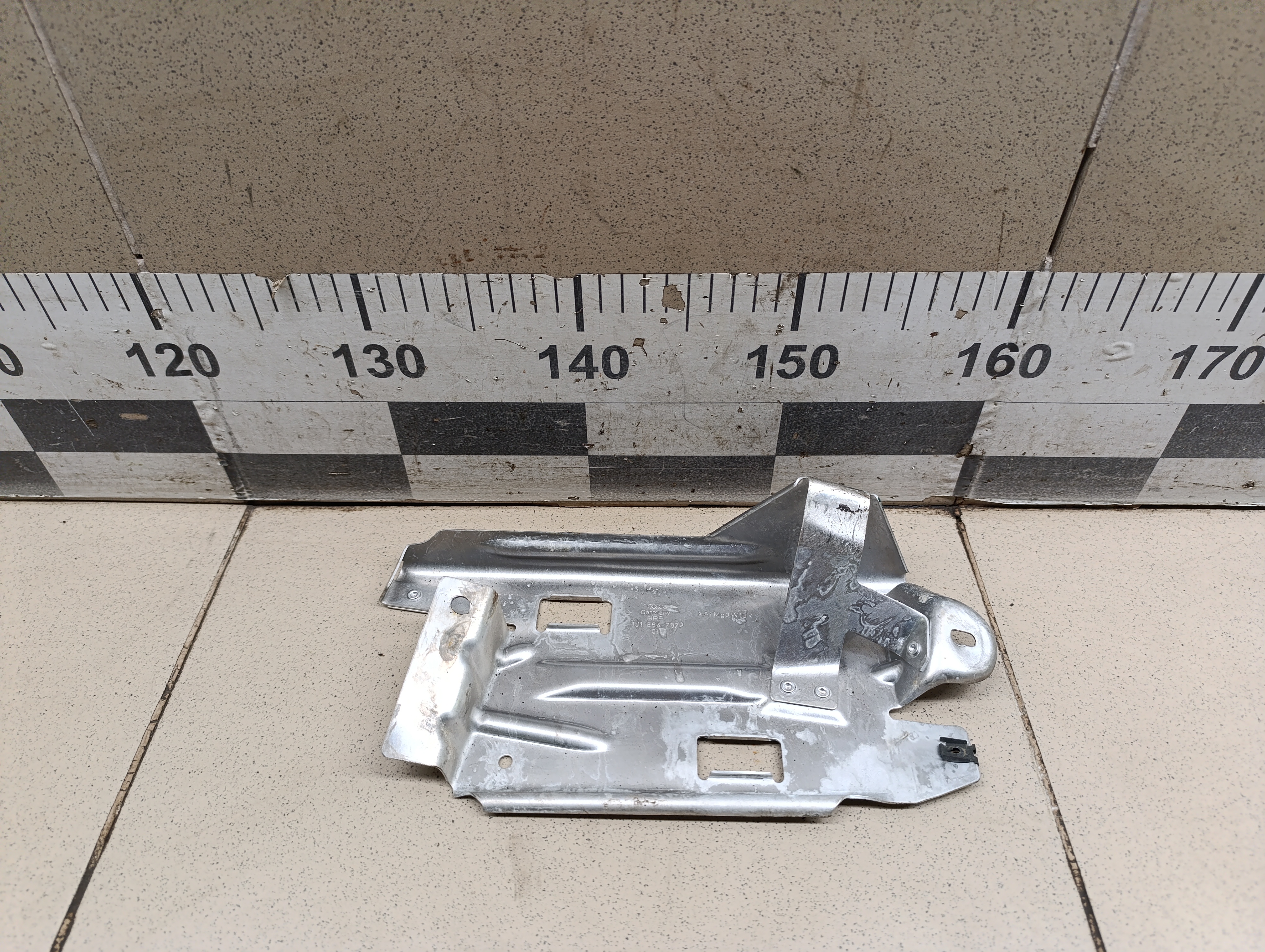 Кронштейн (сопут. товар) VW Golf IV/Bora 1997-2005