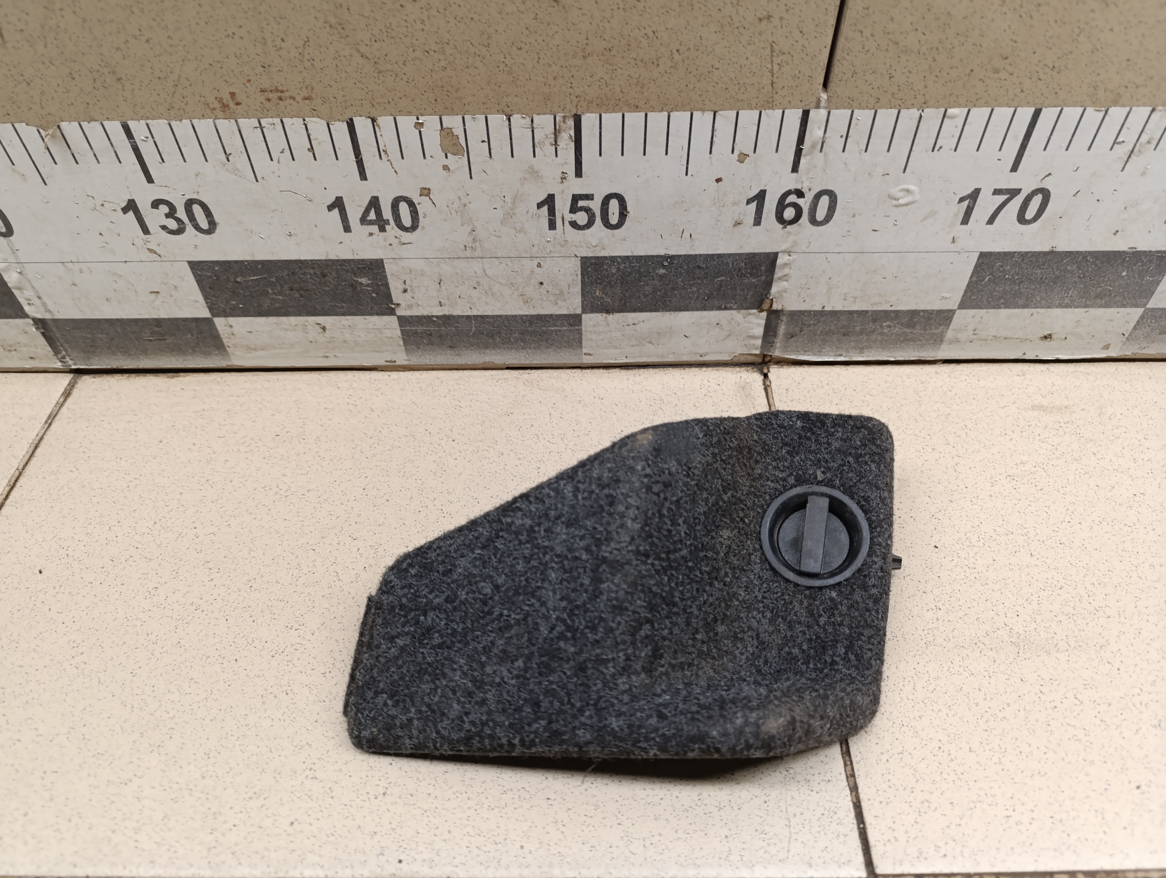 Обшивка багажника VW Golf IV/Bora 1997-2005