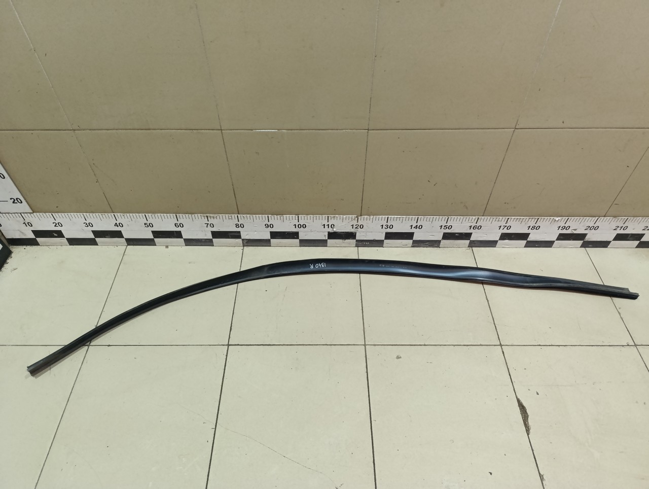 Уплотнитель (внутри) RENAULT Duster 2012>