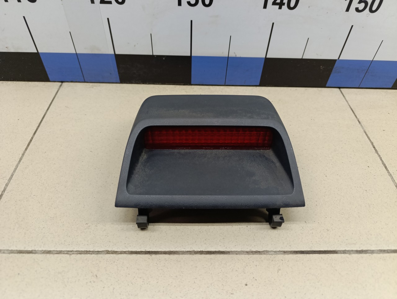 Фонарь задний (стоп сигнал) TOYOTA Corolla E12 2001-2006