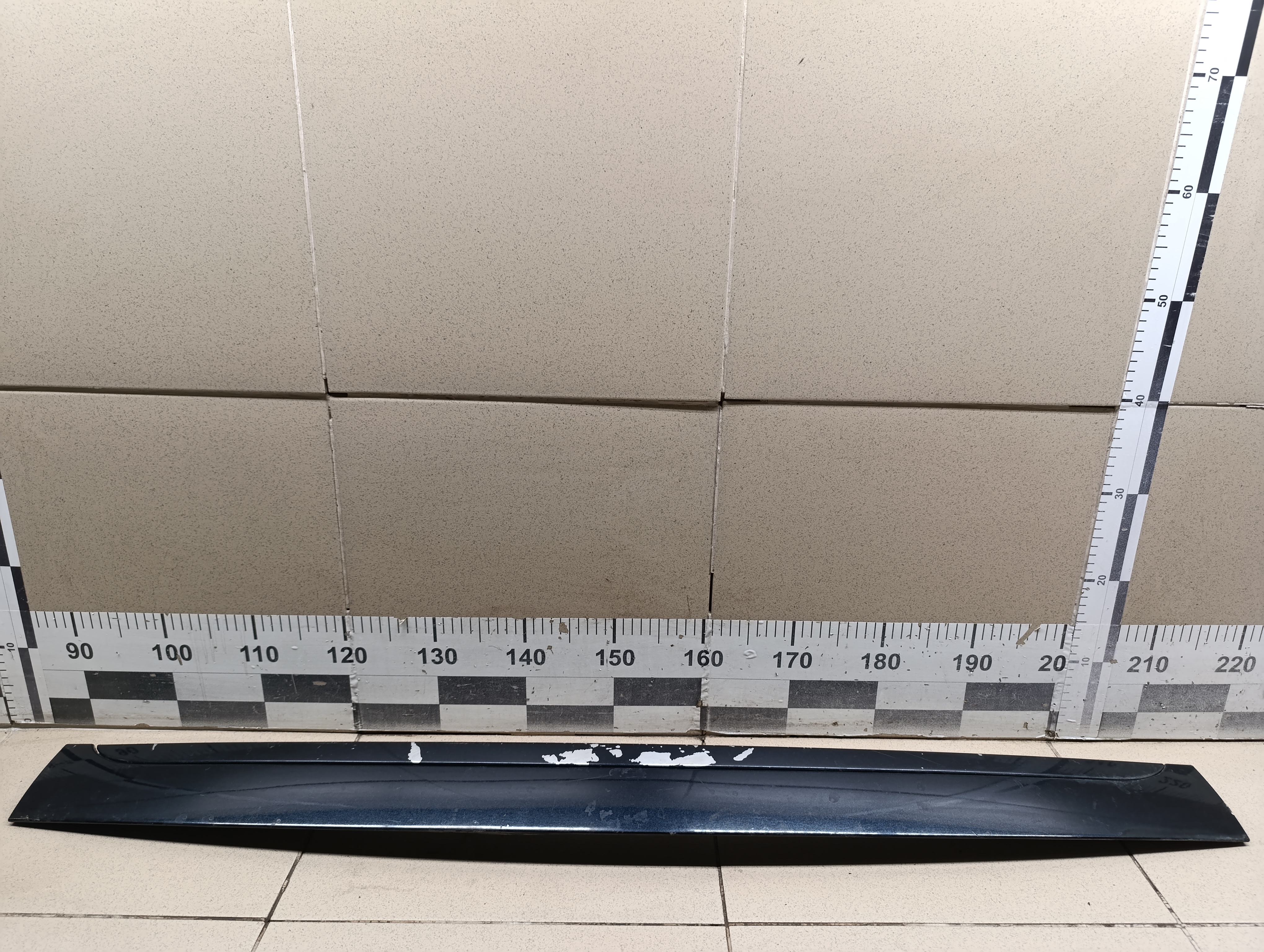 Спойлер (дефлектор) крышки багажника Porsche Cayenne 2003-2010