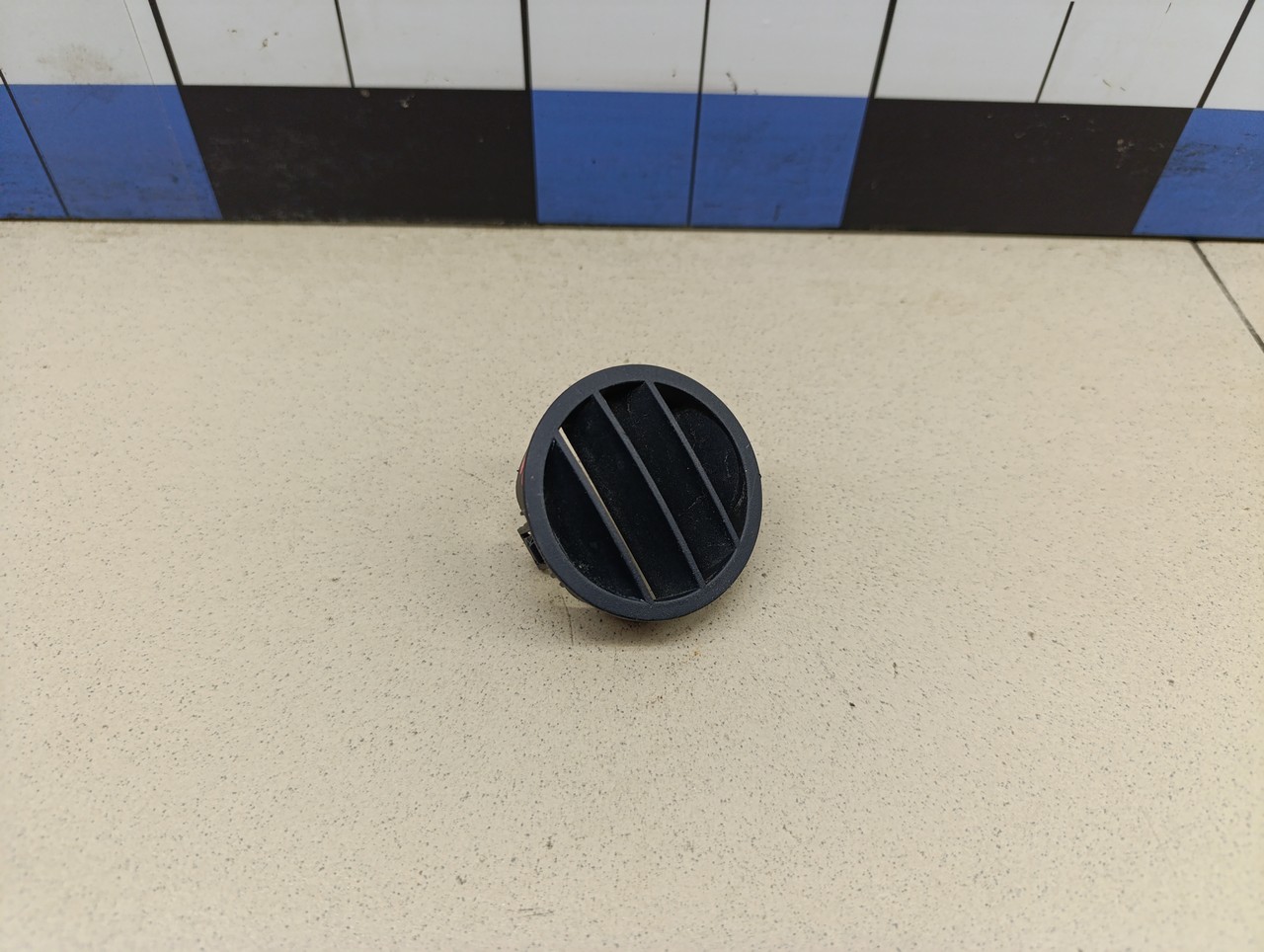 Дефлектор воздушный TOYOTA Corolla E12 2001-2006