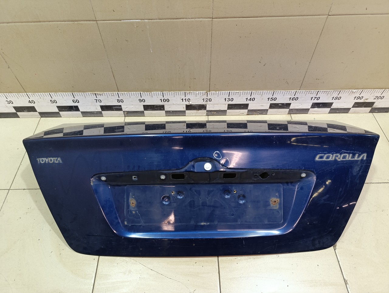 Крышка багажника TOYOTA Corolla E12 2001-2006