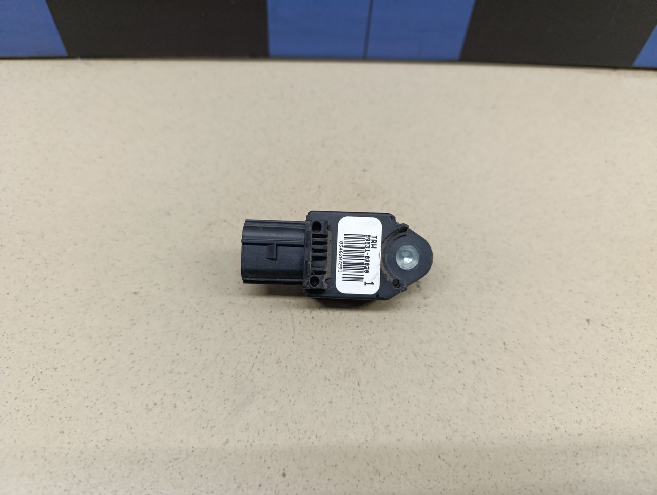 Датчик AIR BAG TOYOTA Avensis II 2003-2008