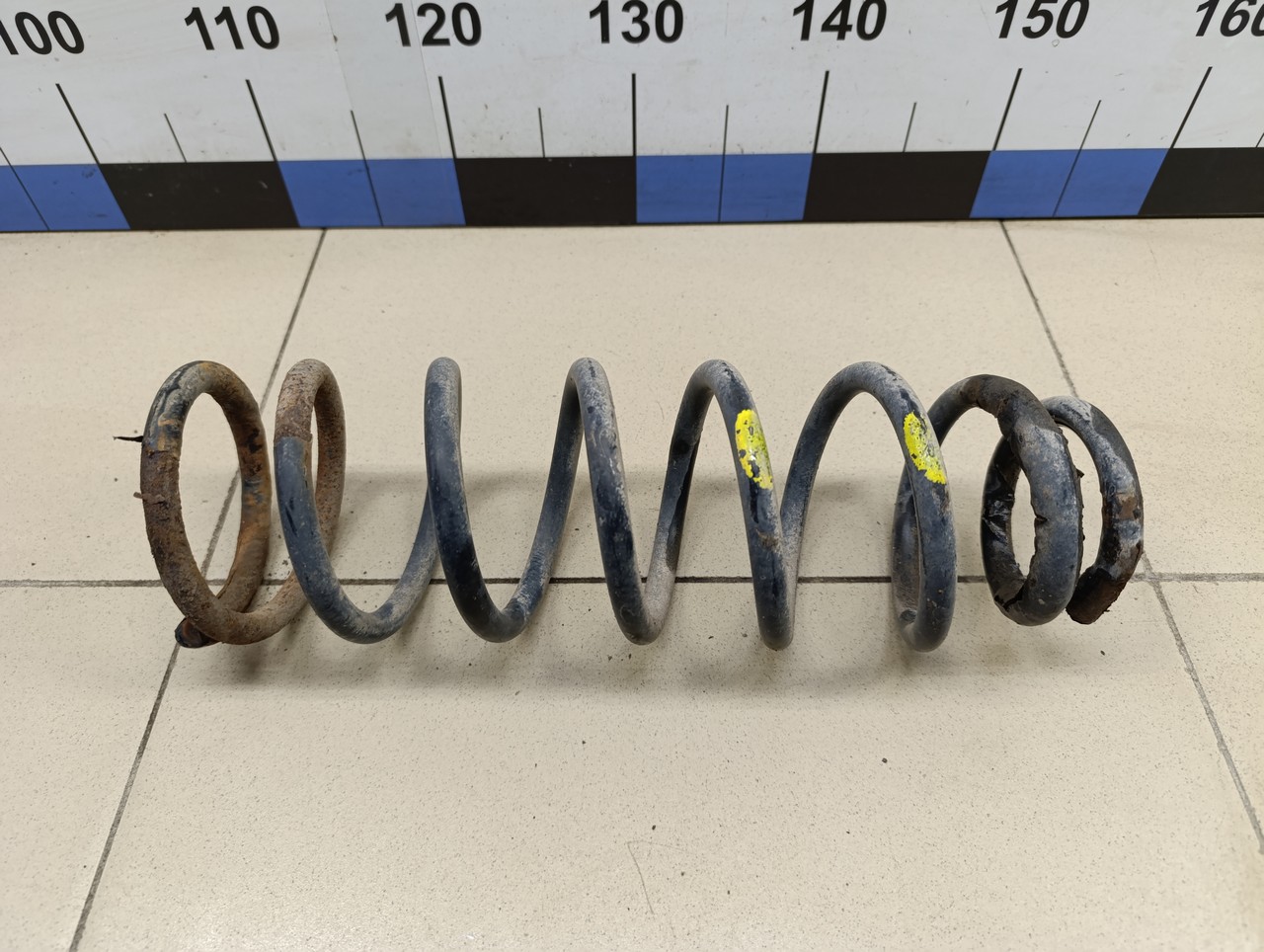 Пружина задняя TOYOTA Corolla E12 2001-2006