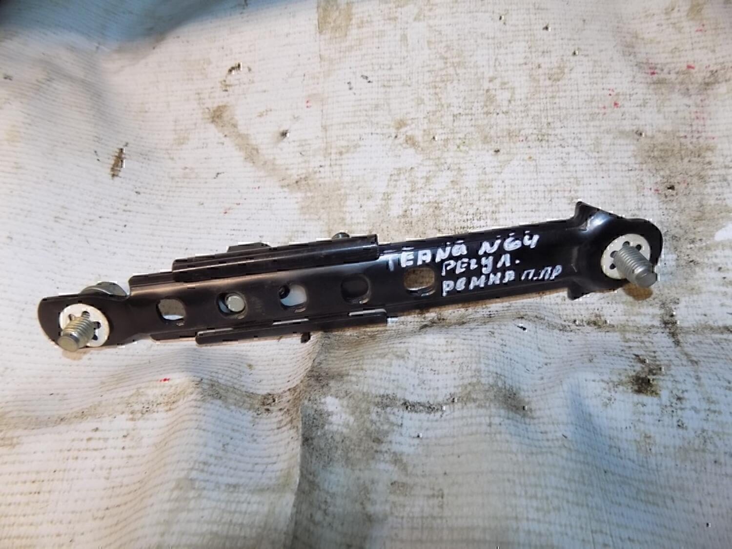 Механизм регулировки ремня безопасности INFINITI Teana J31 2006-2008