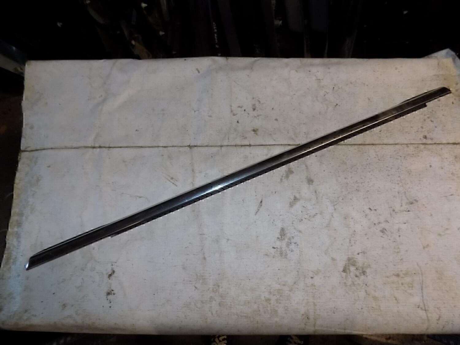 Накладка стекла заднего правого FORD Mondeo IV 2007-2015