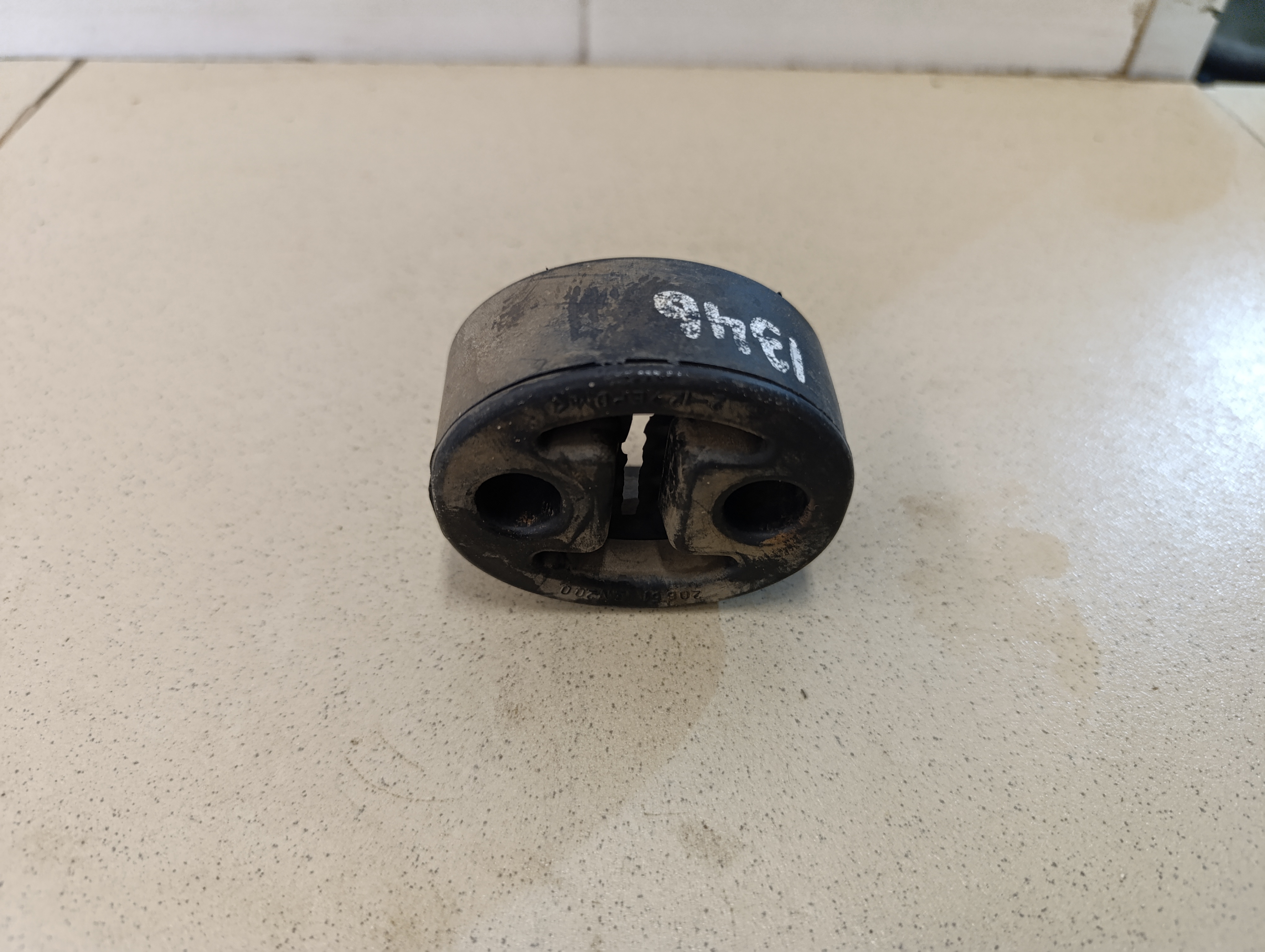 Резинка подвеса глушителя NISSAN X-Trail (T32) 2014>