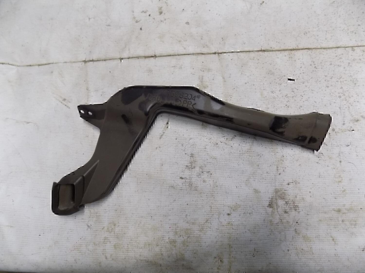 Воздуховод MITSUBISHI Lancer (CS/Classic) 2003-2006