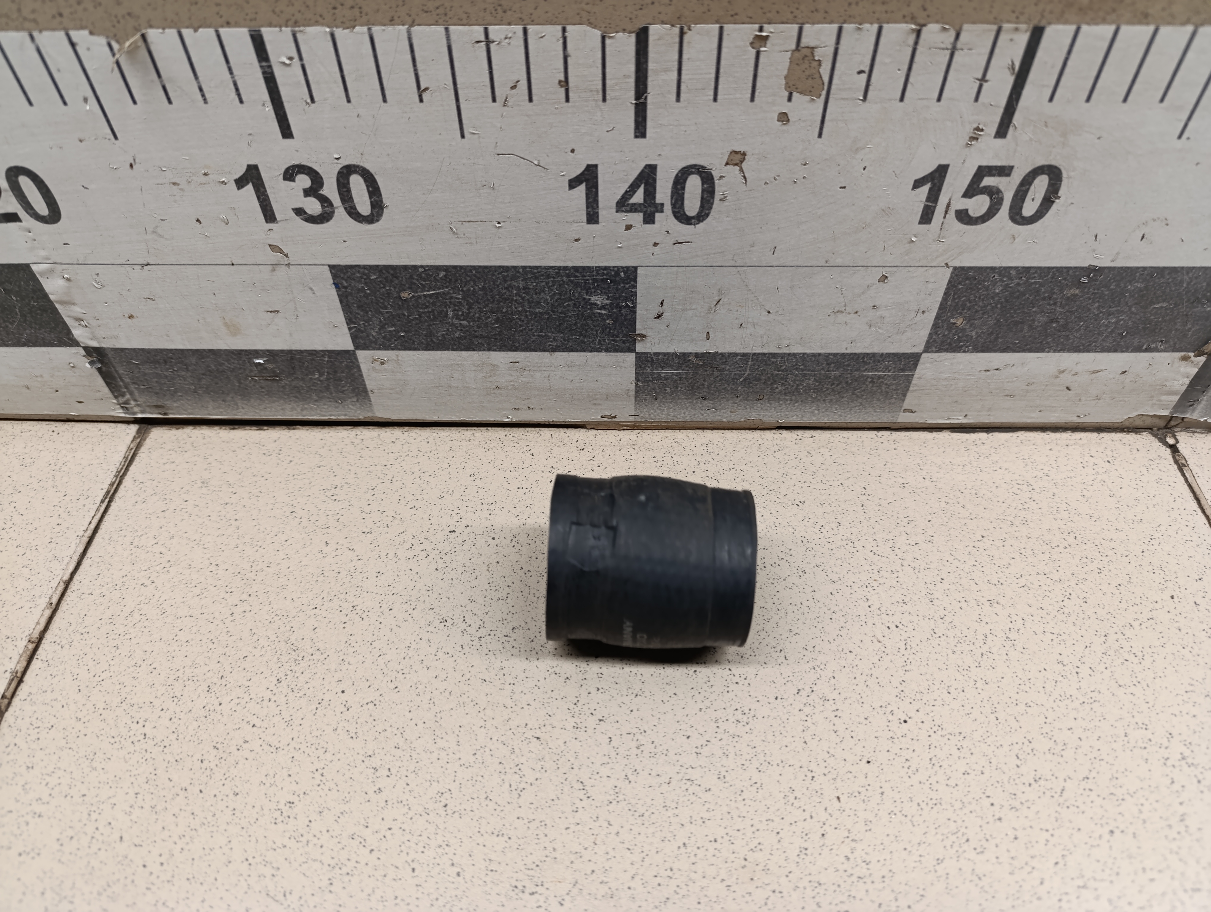 Шланг системы охлаждения Porsche Cayenne 2003-2010