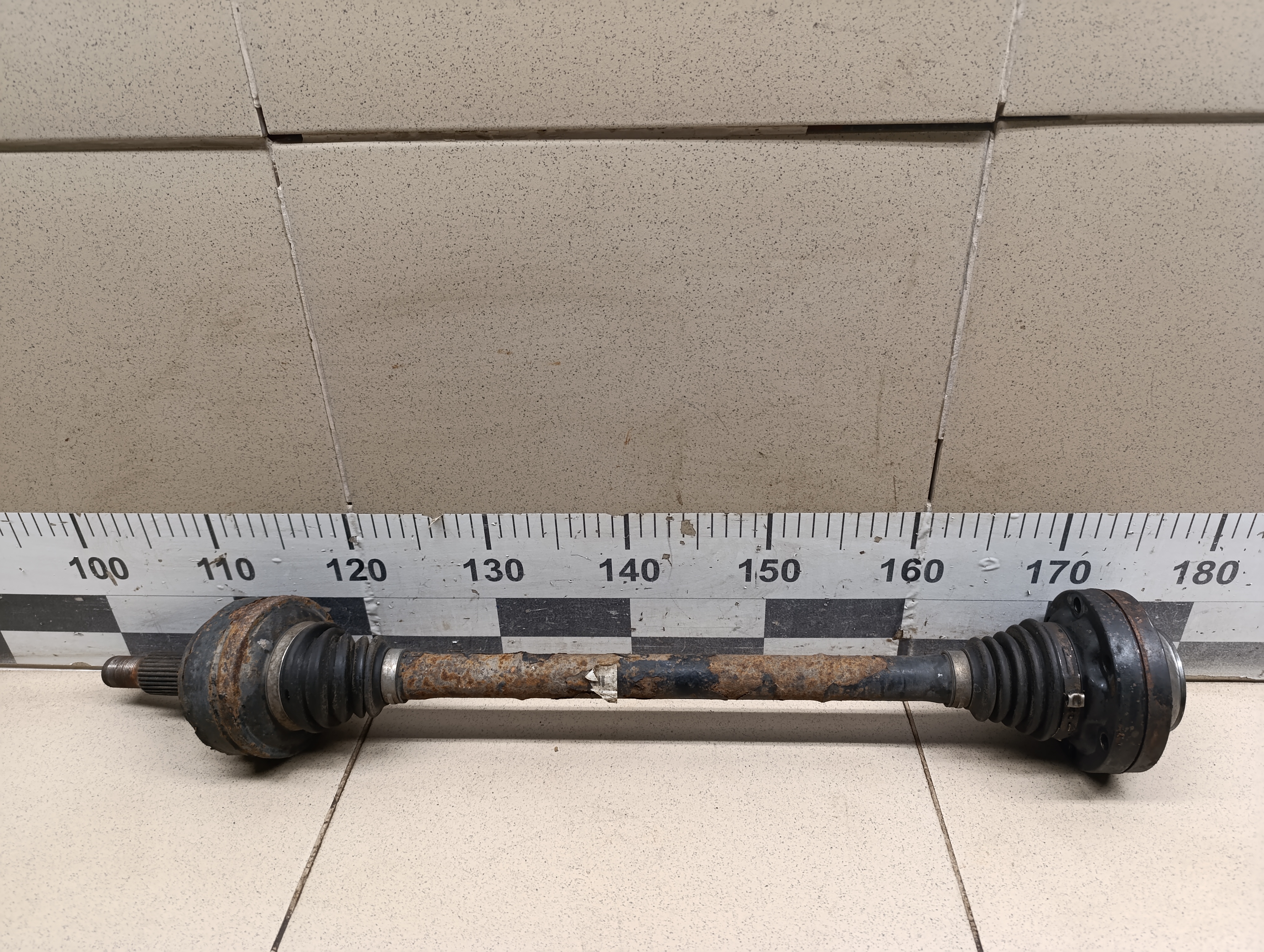 Полуось задняя Porsche Cayenne 2003-2010