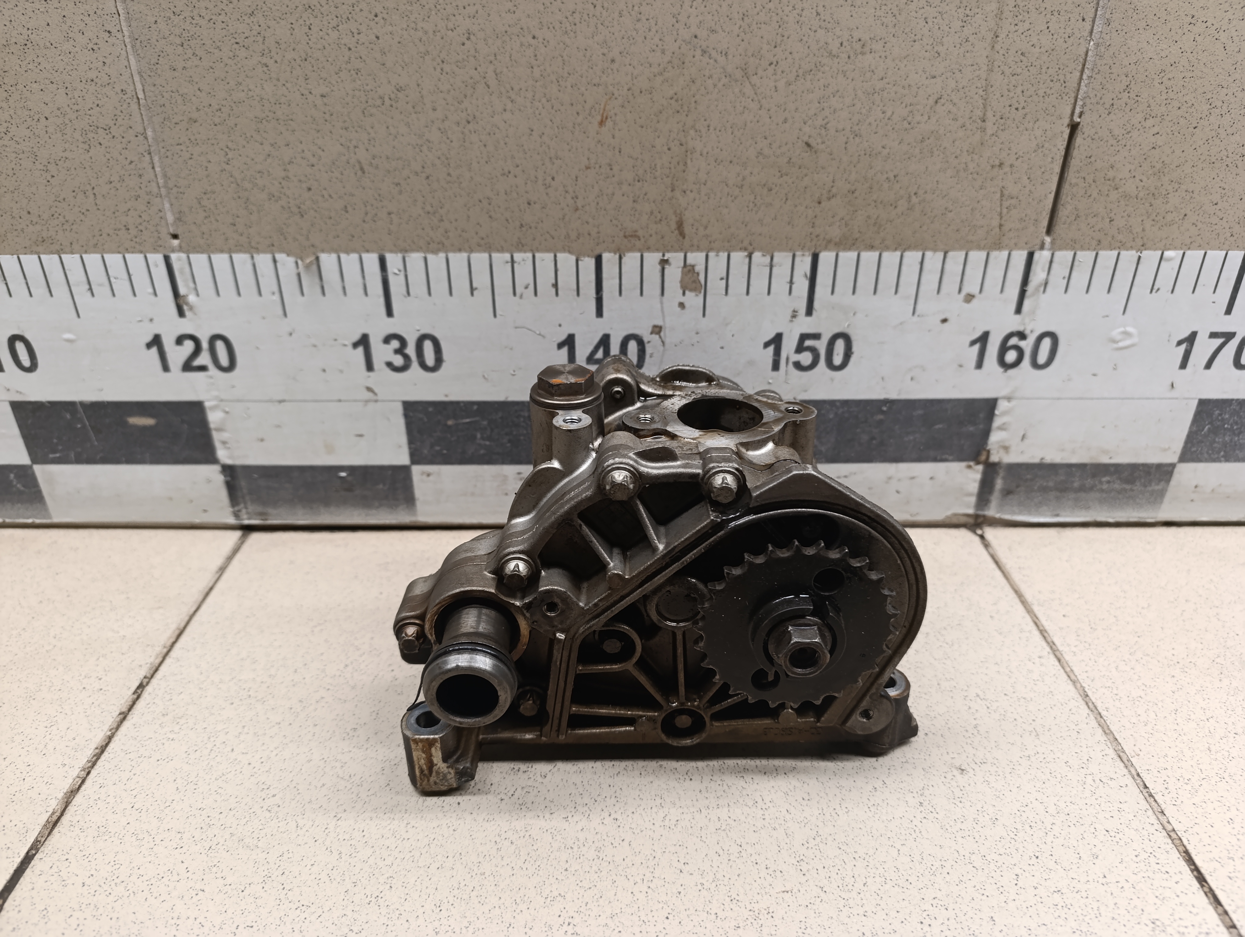 Насос масляный Porsche Cayenne 2003-2010