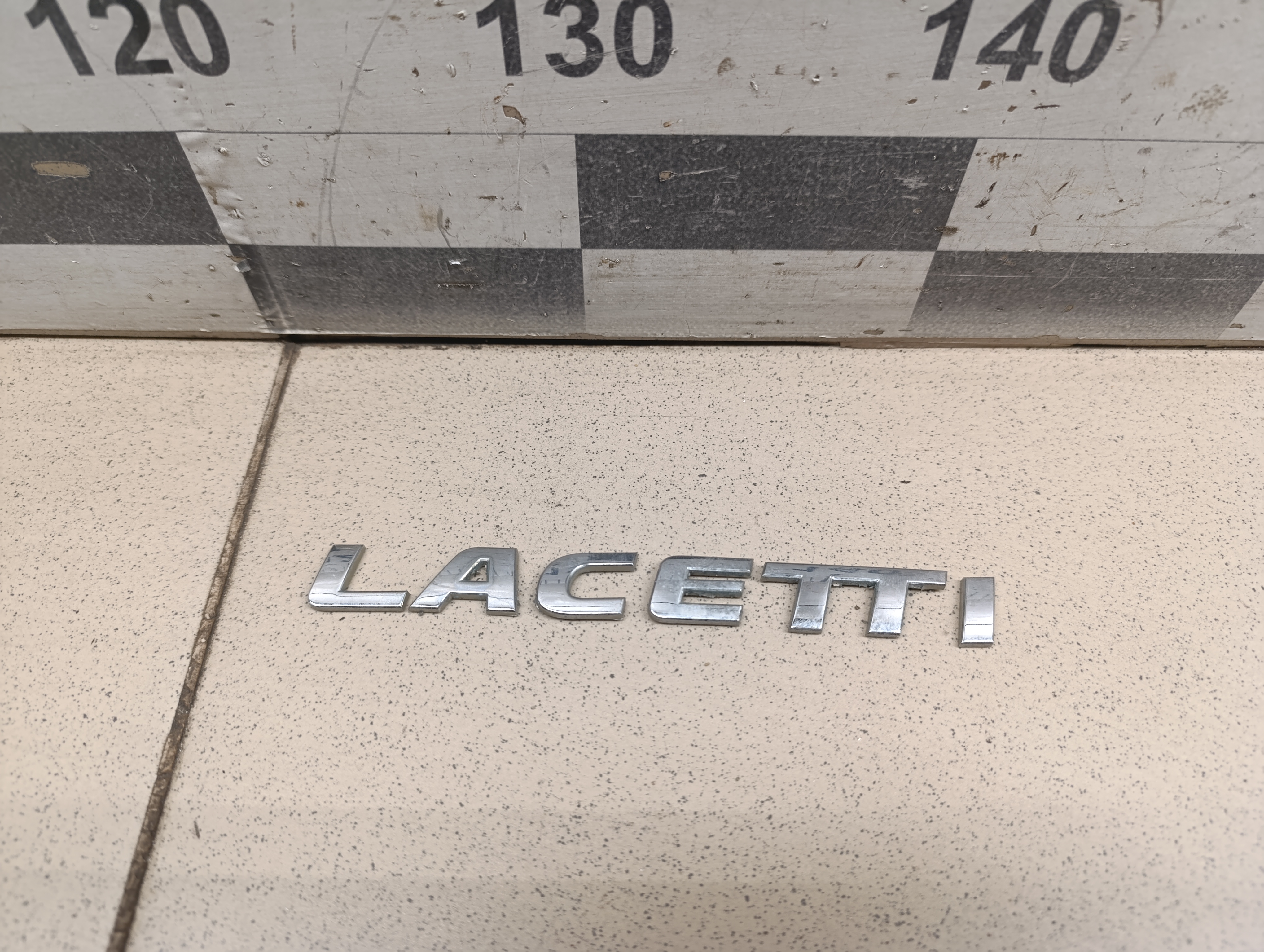 Эмблема на крышку багажника Chevrolet Lacetti 2003-2013