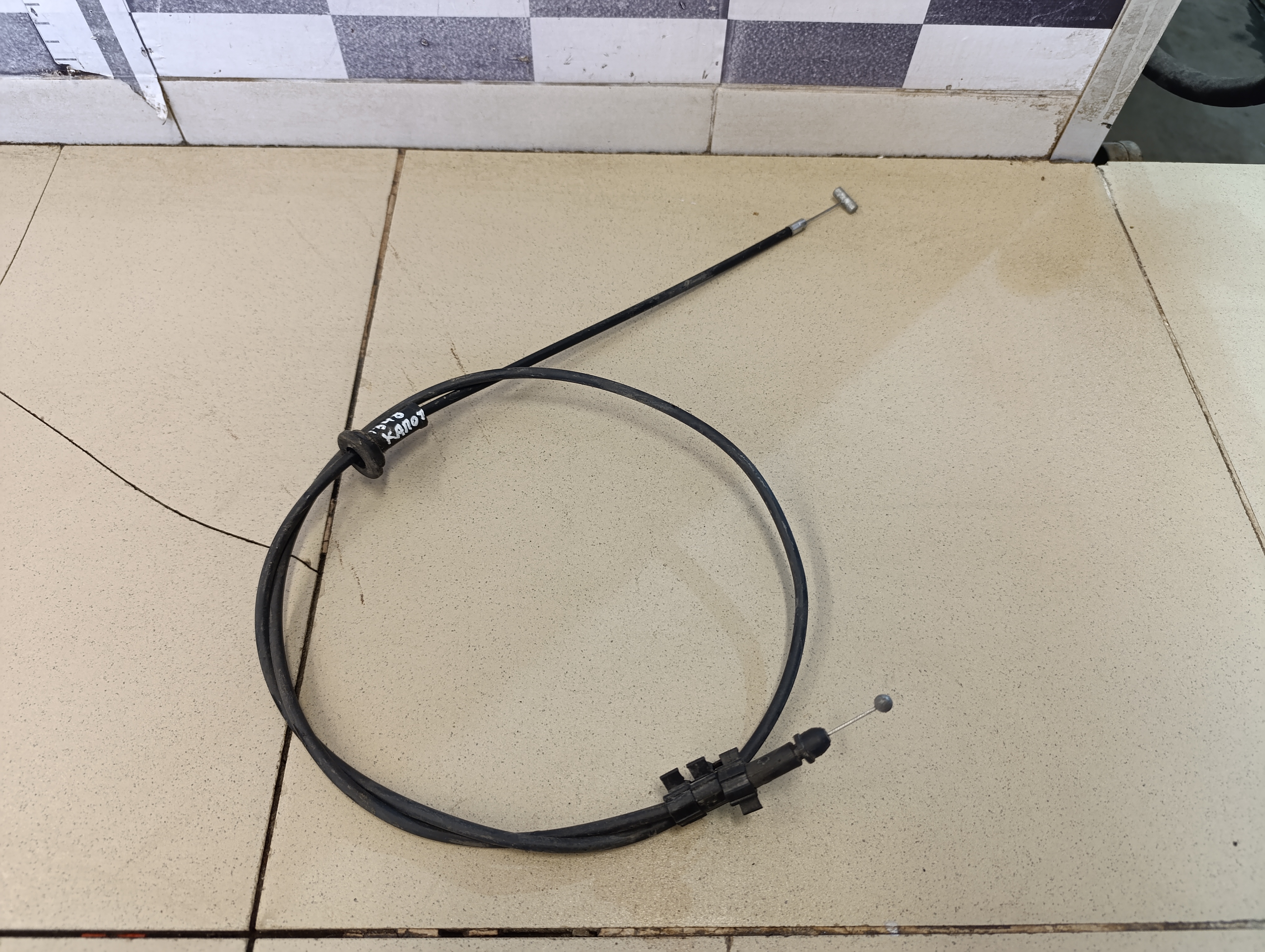 Трос открывания капота HYUNDAI Solaris 2017>