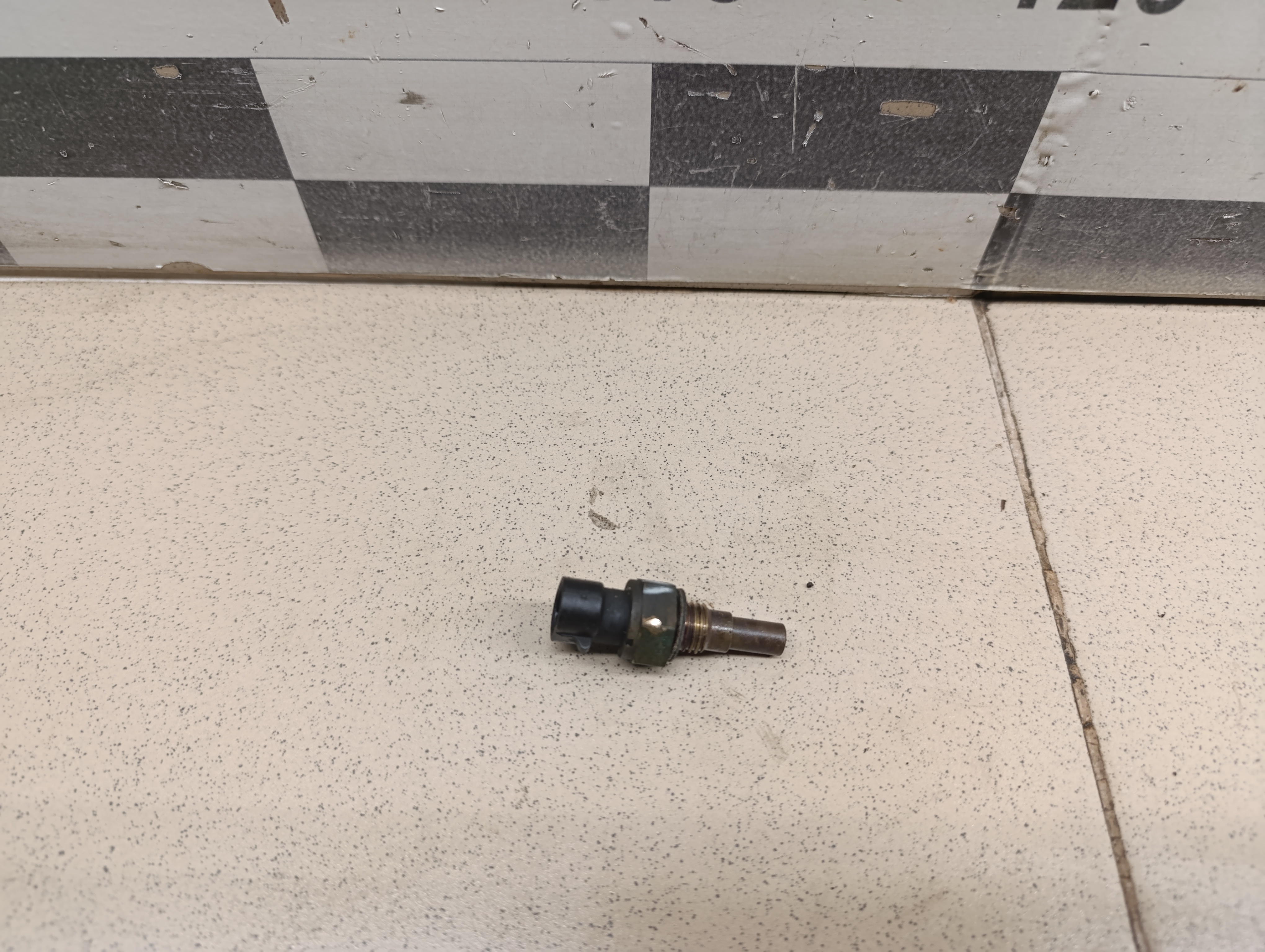 Датчик температуры Chevrolet Lacetti 2003-2013