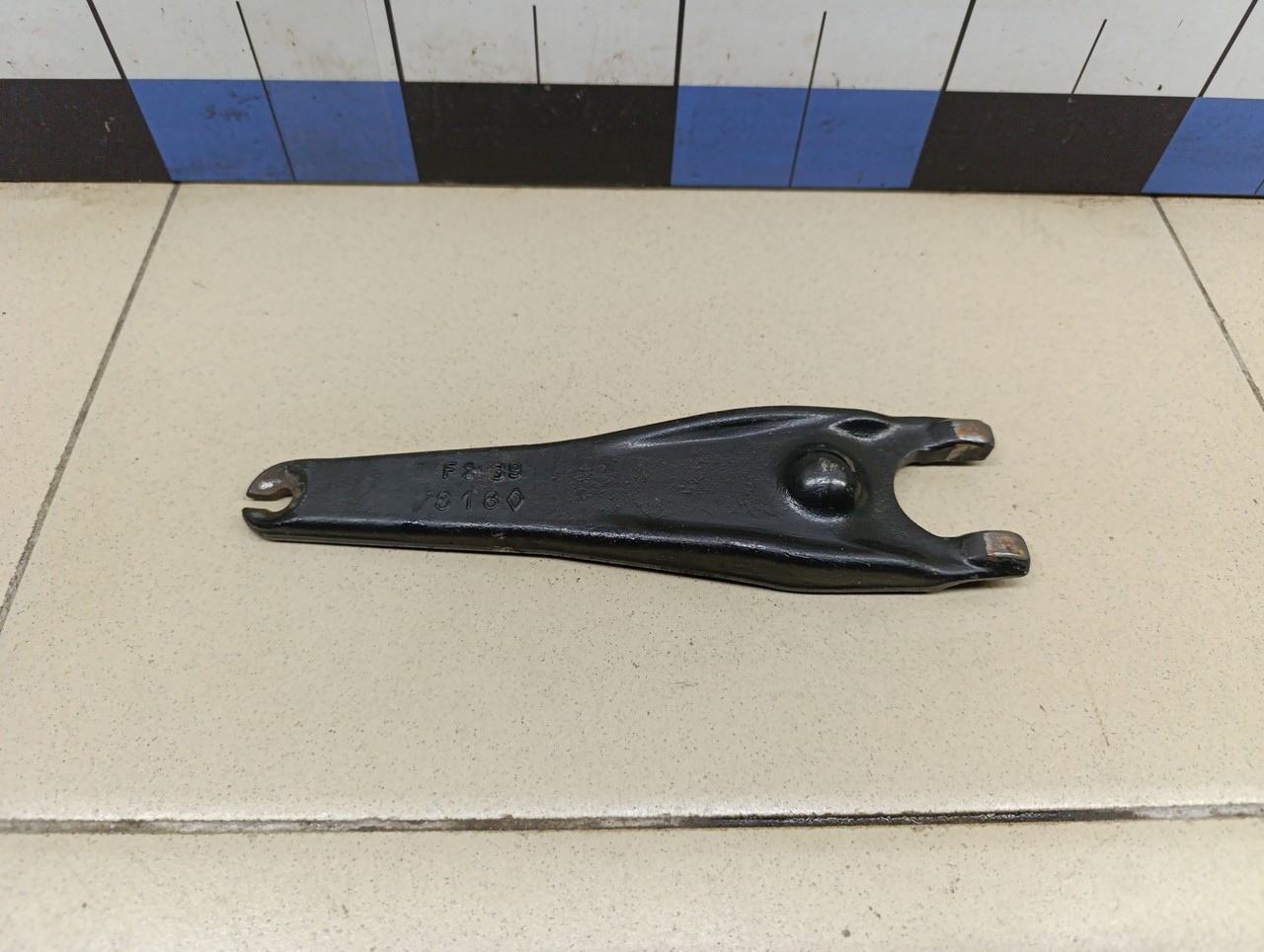 Вилка сцепления RENAULT Clio/Symbol 1998-2008