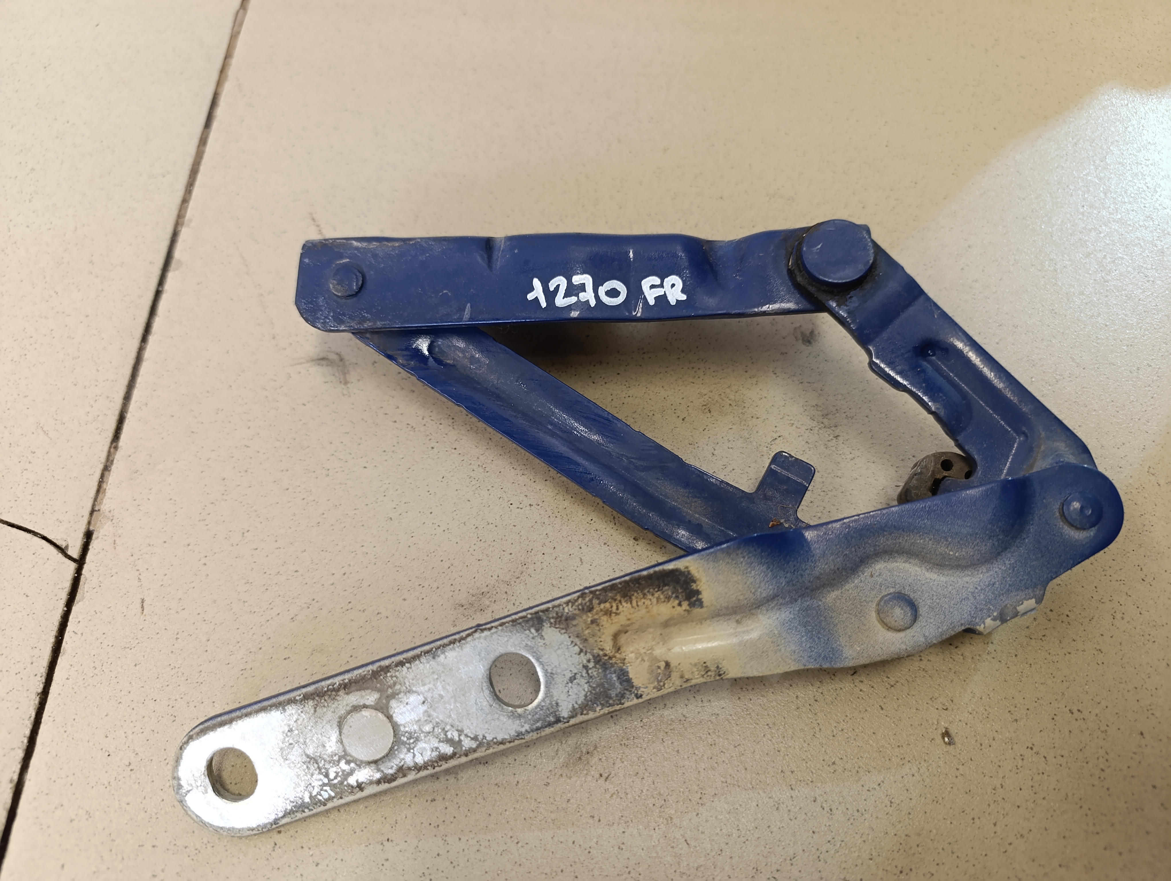 Петля капота правая Chevrolet Aveo (T250) 2005-2011