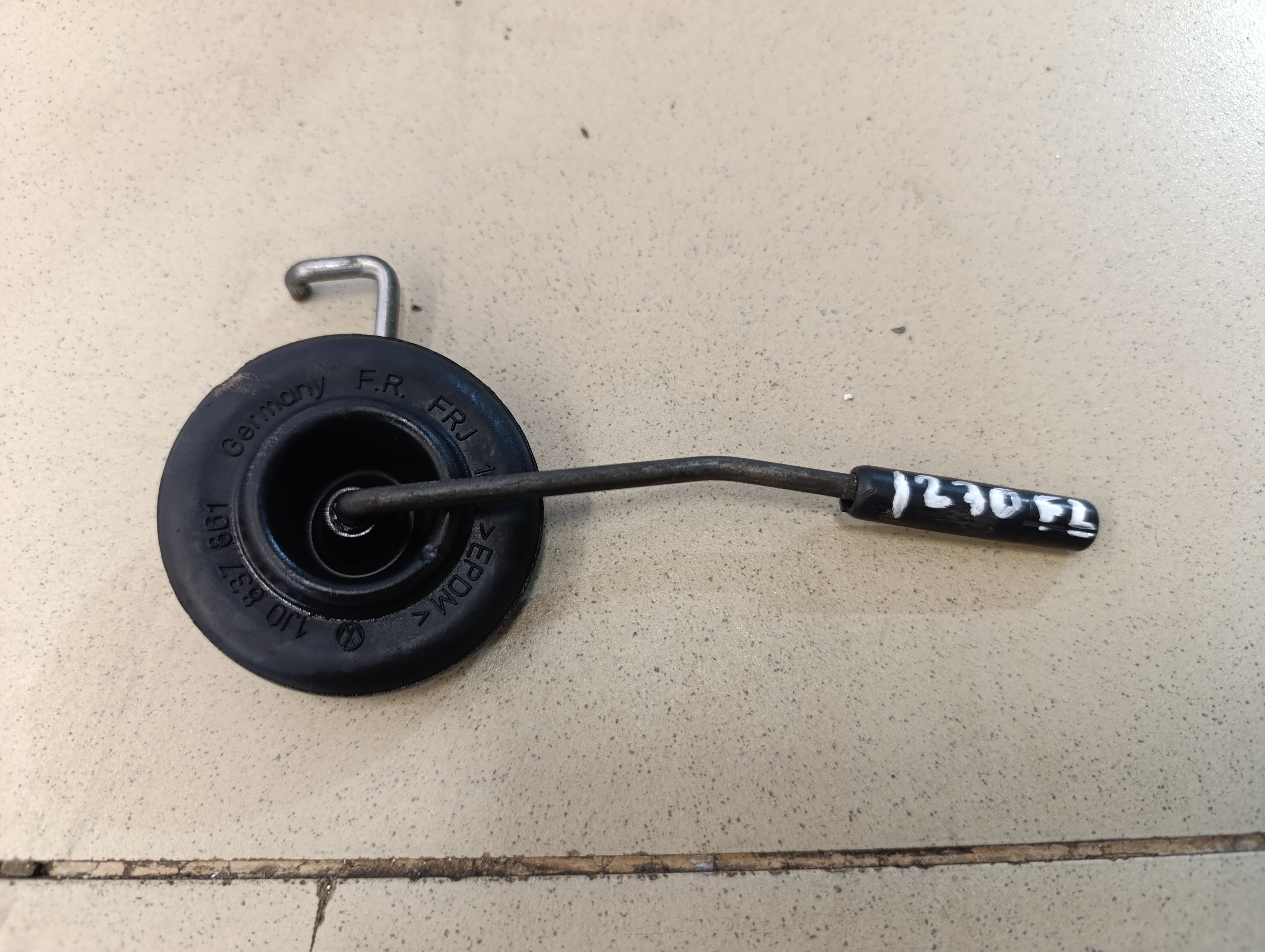 Тяга замка VW Transporter T5 2003-2015