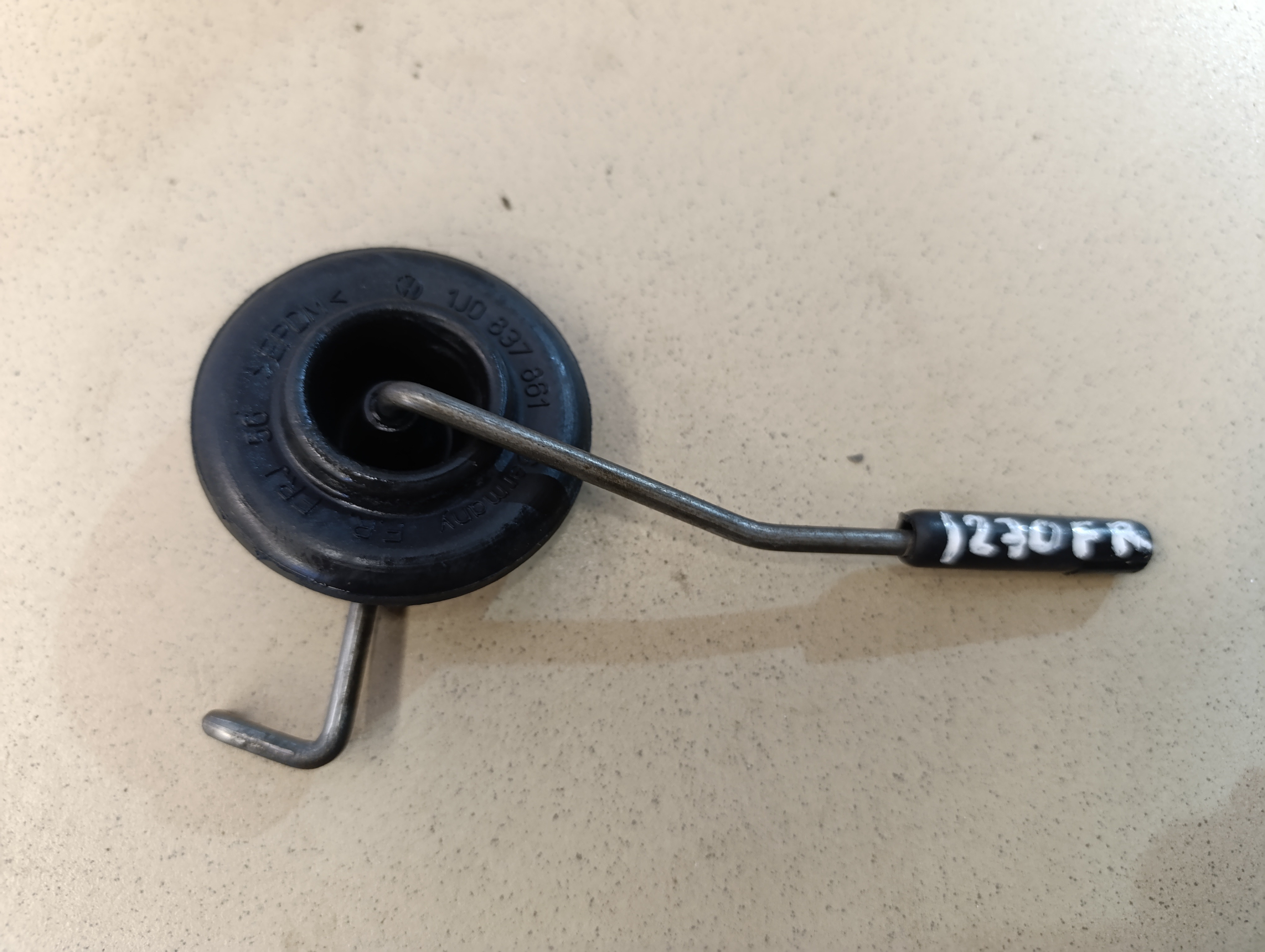 Тяга замка VW Transporter T5 2003-2015