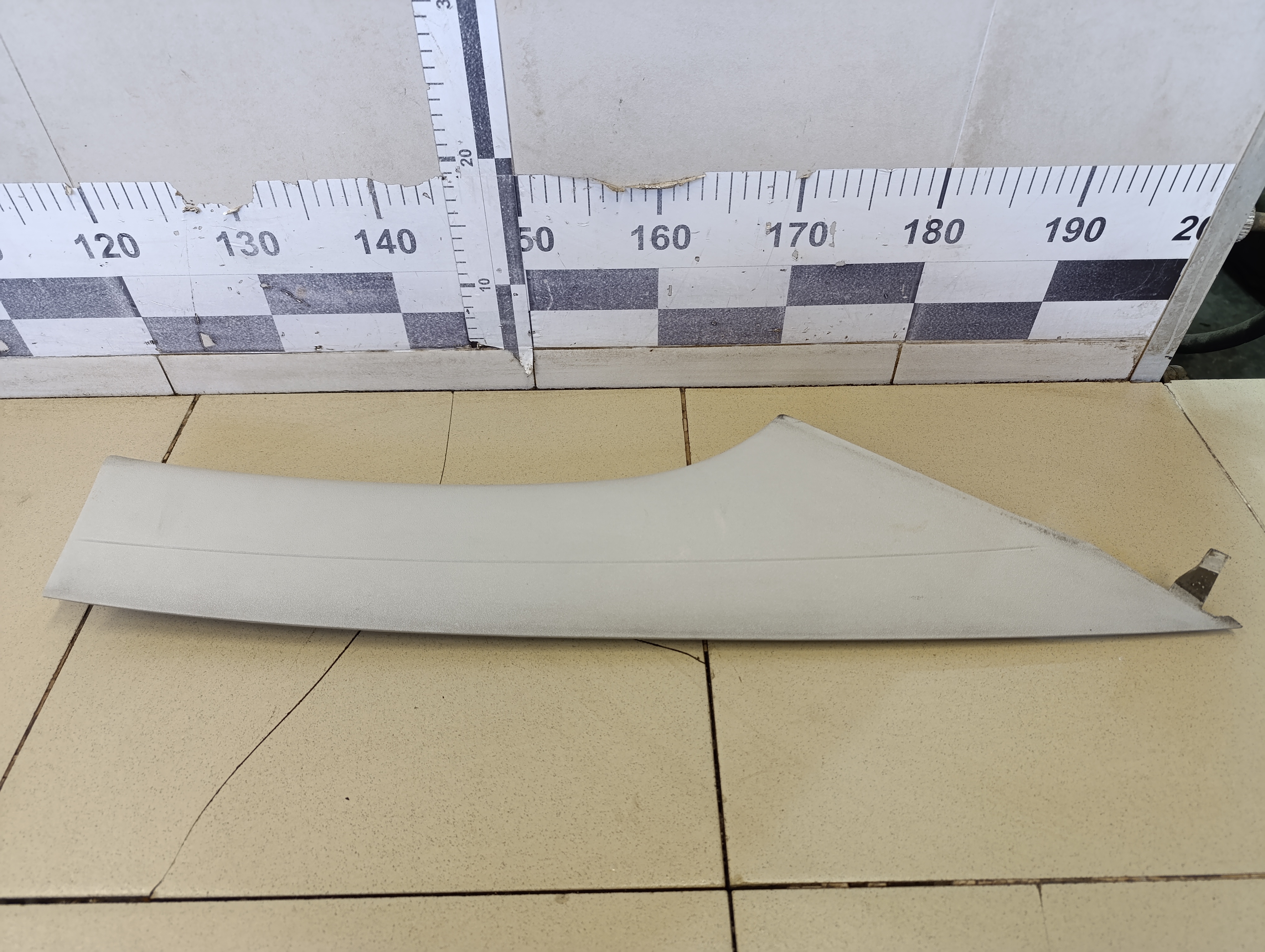 Обшивка стойки VW Transporter T5 2003-2015