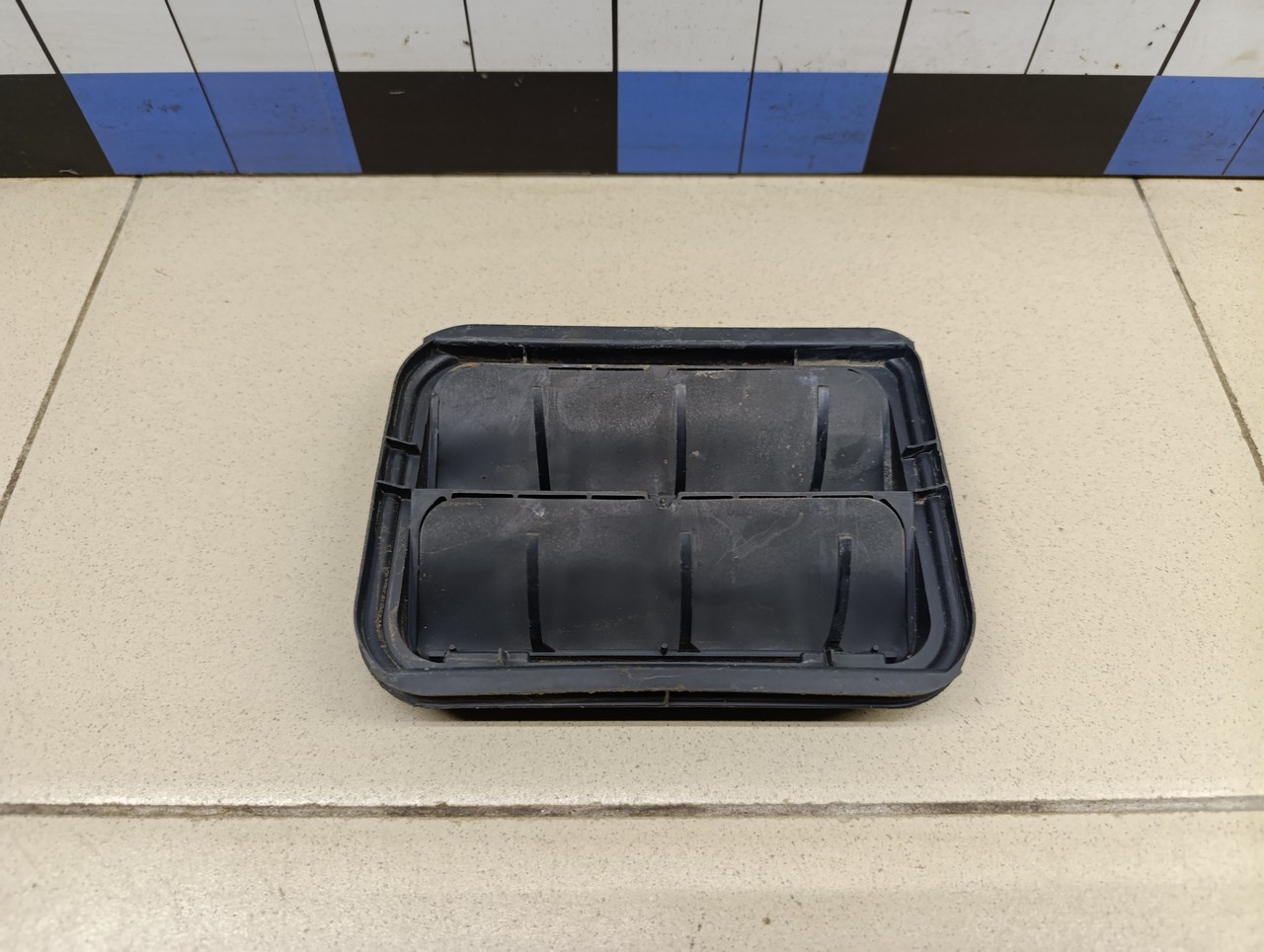 Решетка вентиляционная RENAULT Duster 2012>