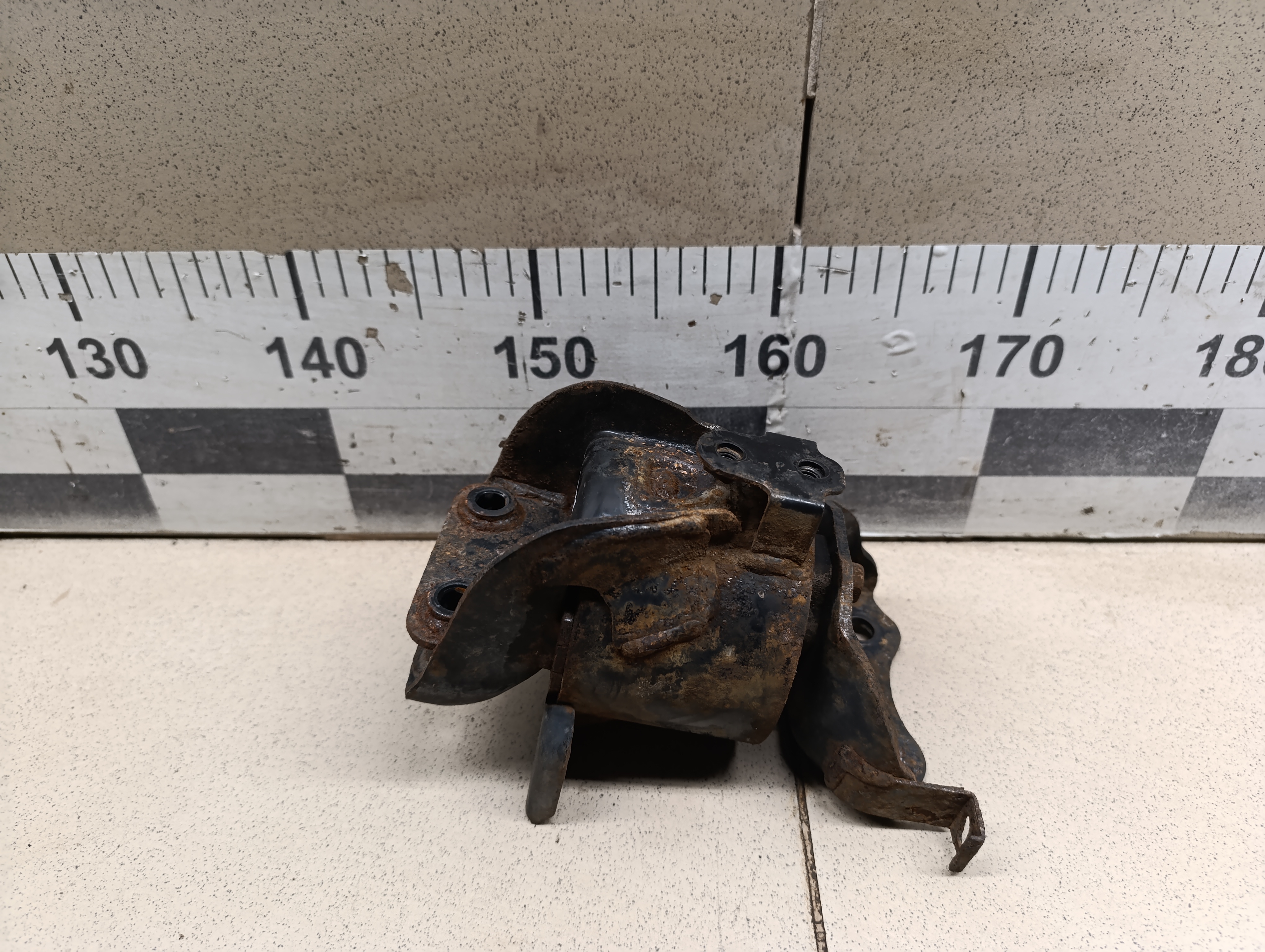 Опора двигателя HYUNDAI Getz 2002-2010