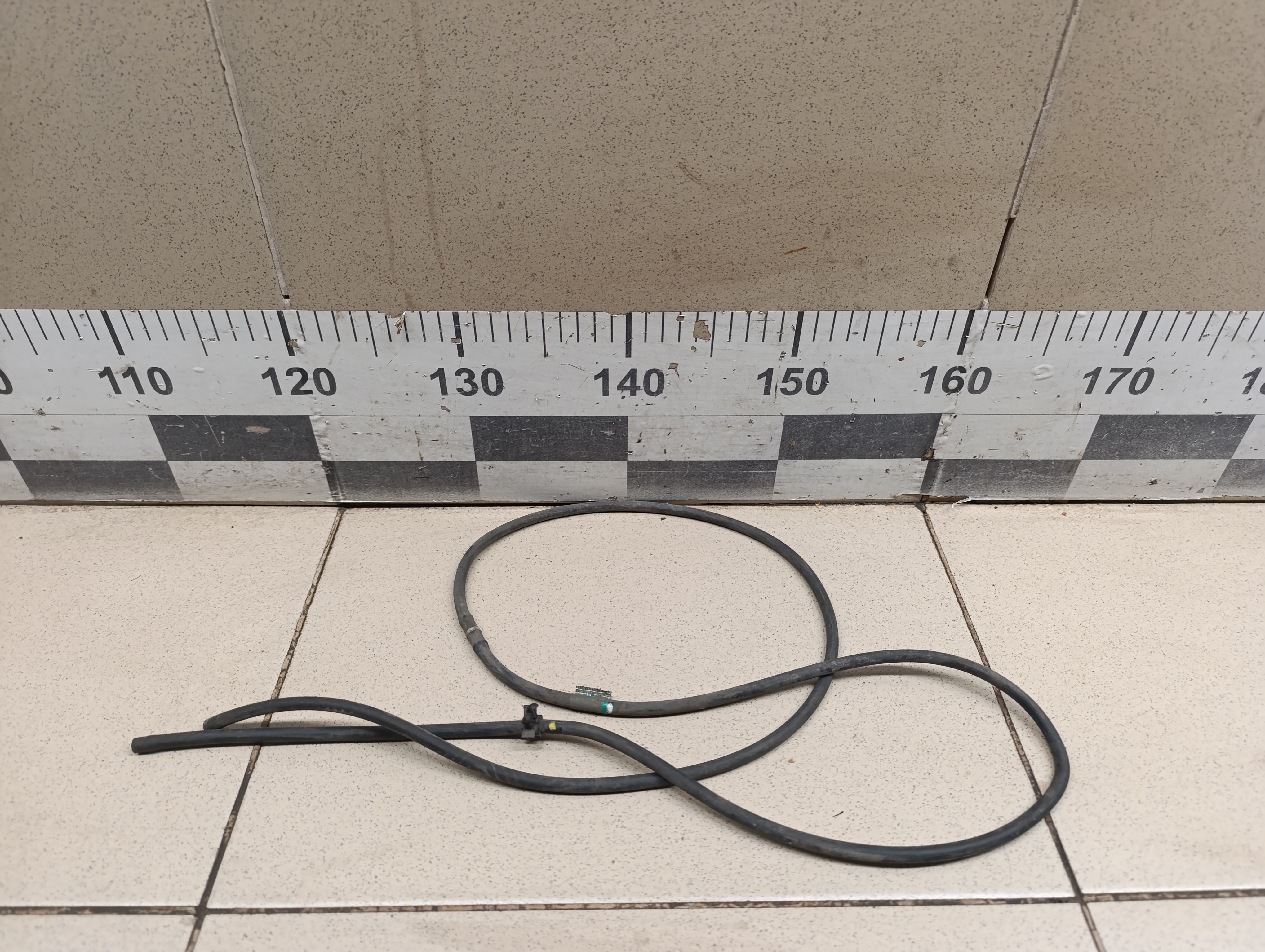 Шланг омывателя HYUNDAI Tucson 2004-2010