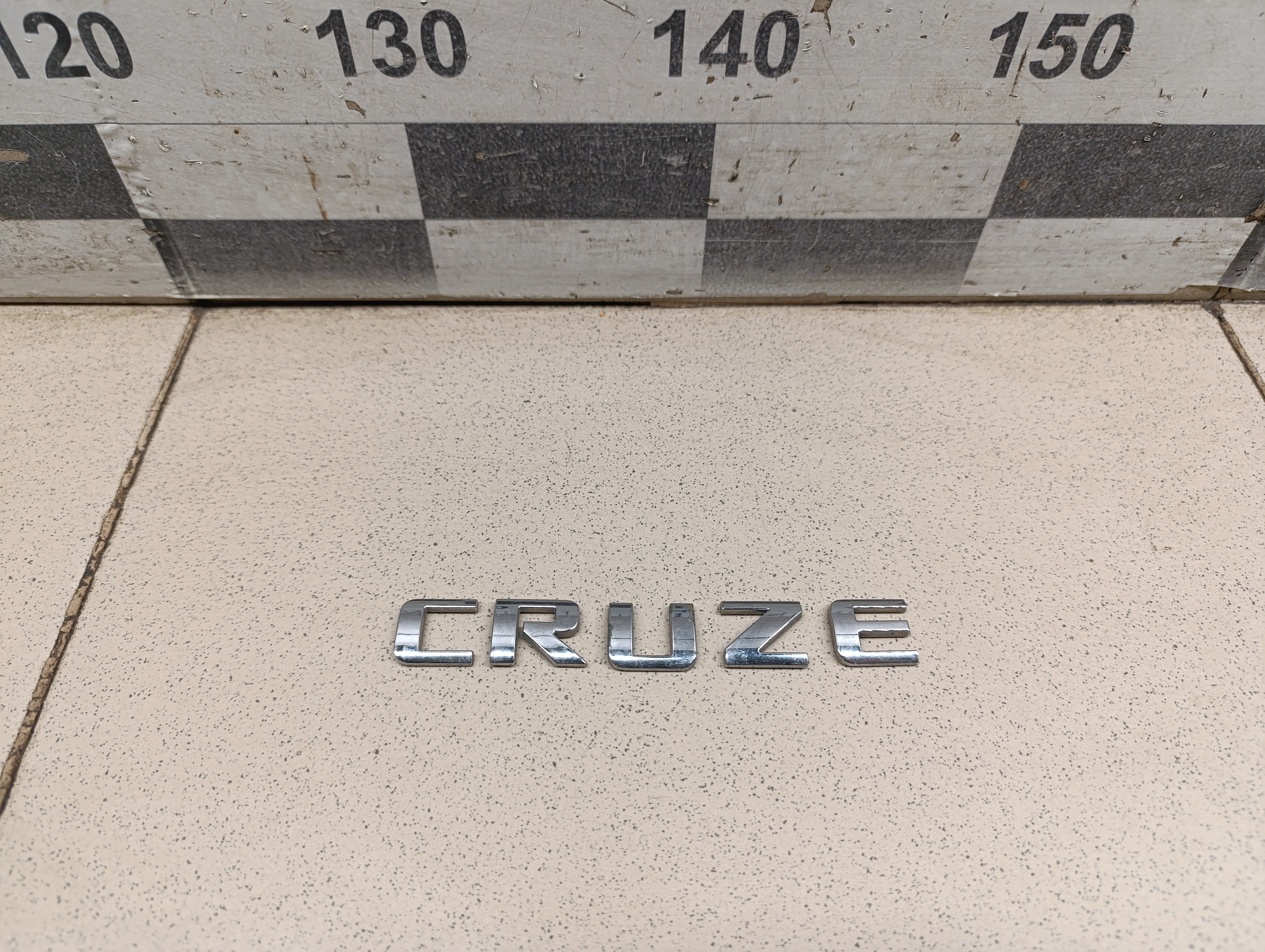 Эмблема на крышку багажника Chevrolet Cruze 2009-2016