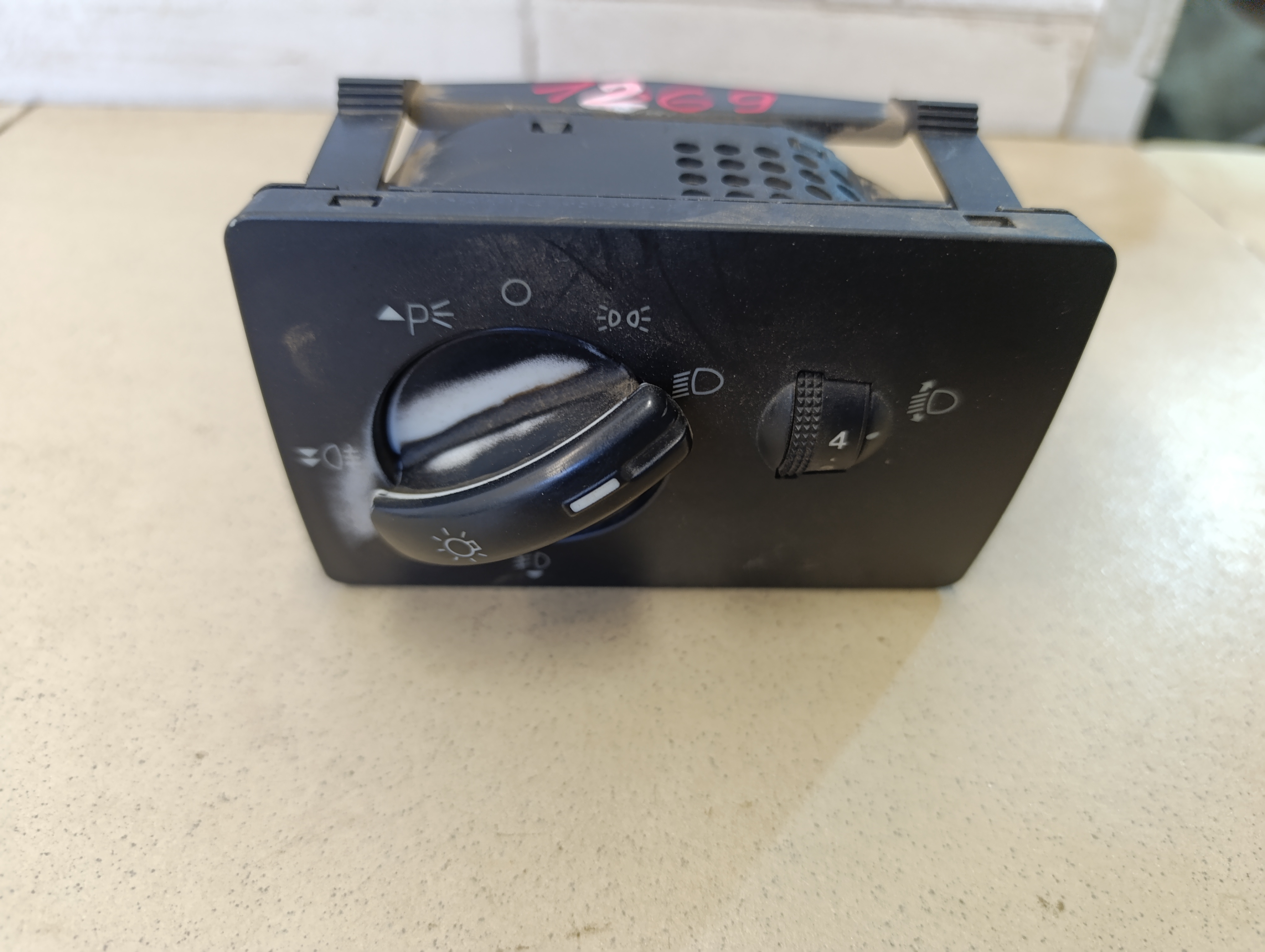 Переключатель света фар FORD Focus II 2005-2008