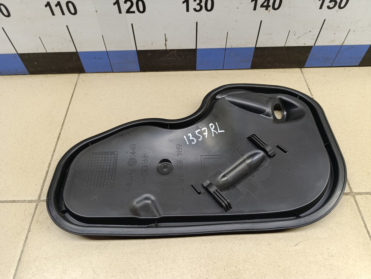 Заглушка VW Polo (Sed RUS) 2011>