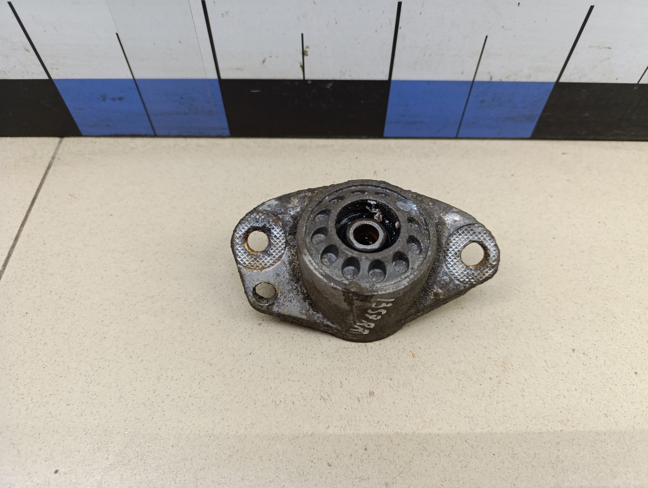 Опора заднего амортизатора Audi A3 (8L1) 1996-2003