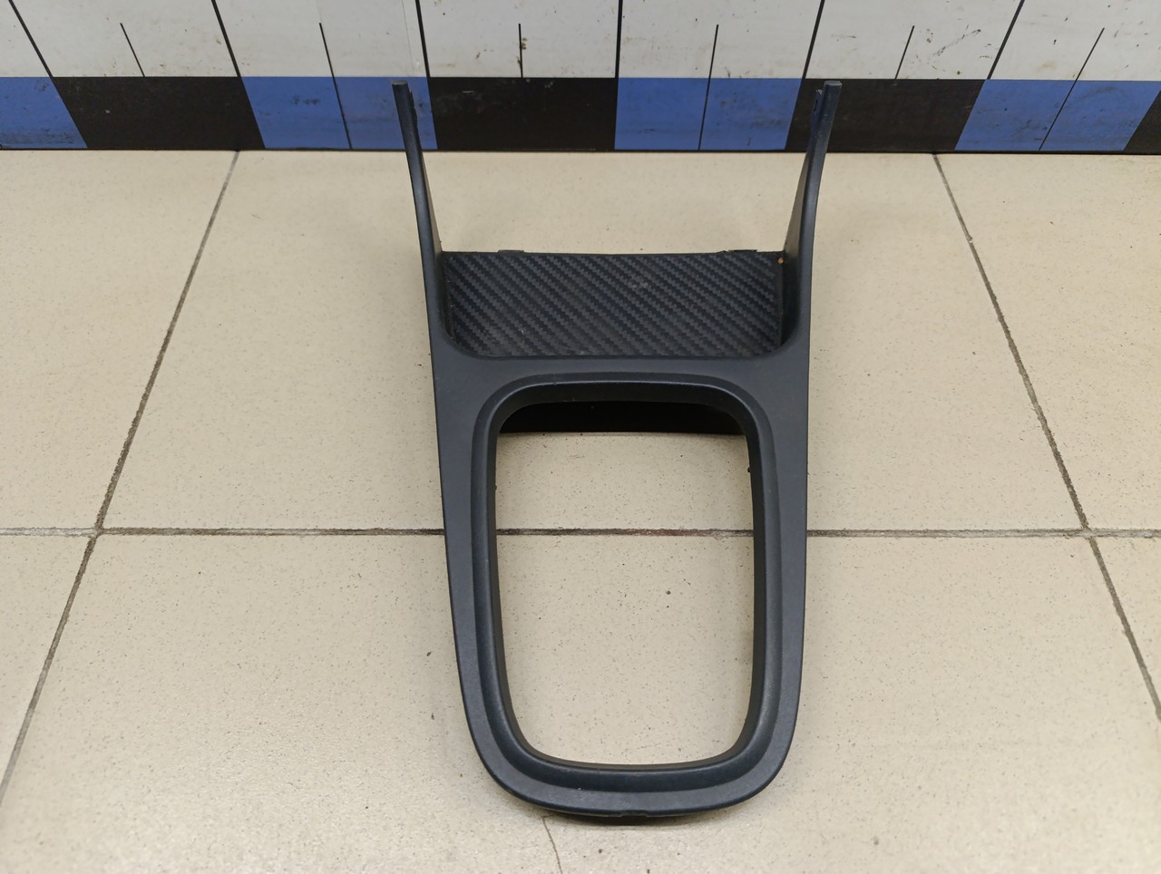 Консоль NISSAN Almera N16 2000-2006