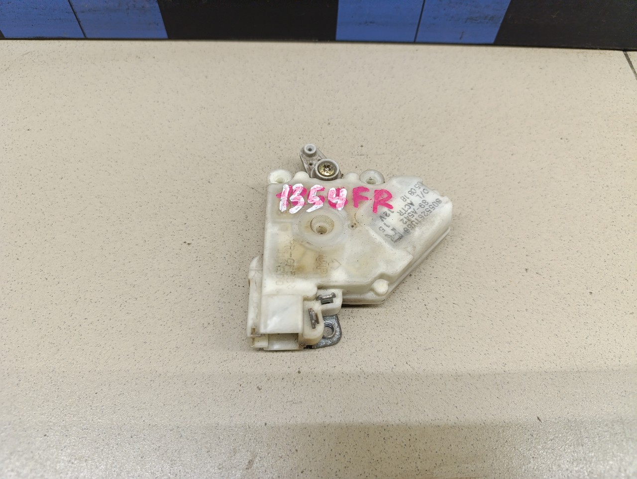 Активатор замка двери NISSAN Almera N16 2000-2006