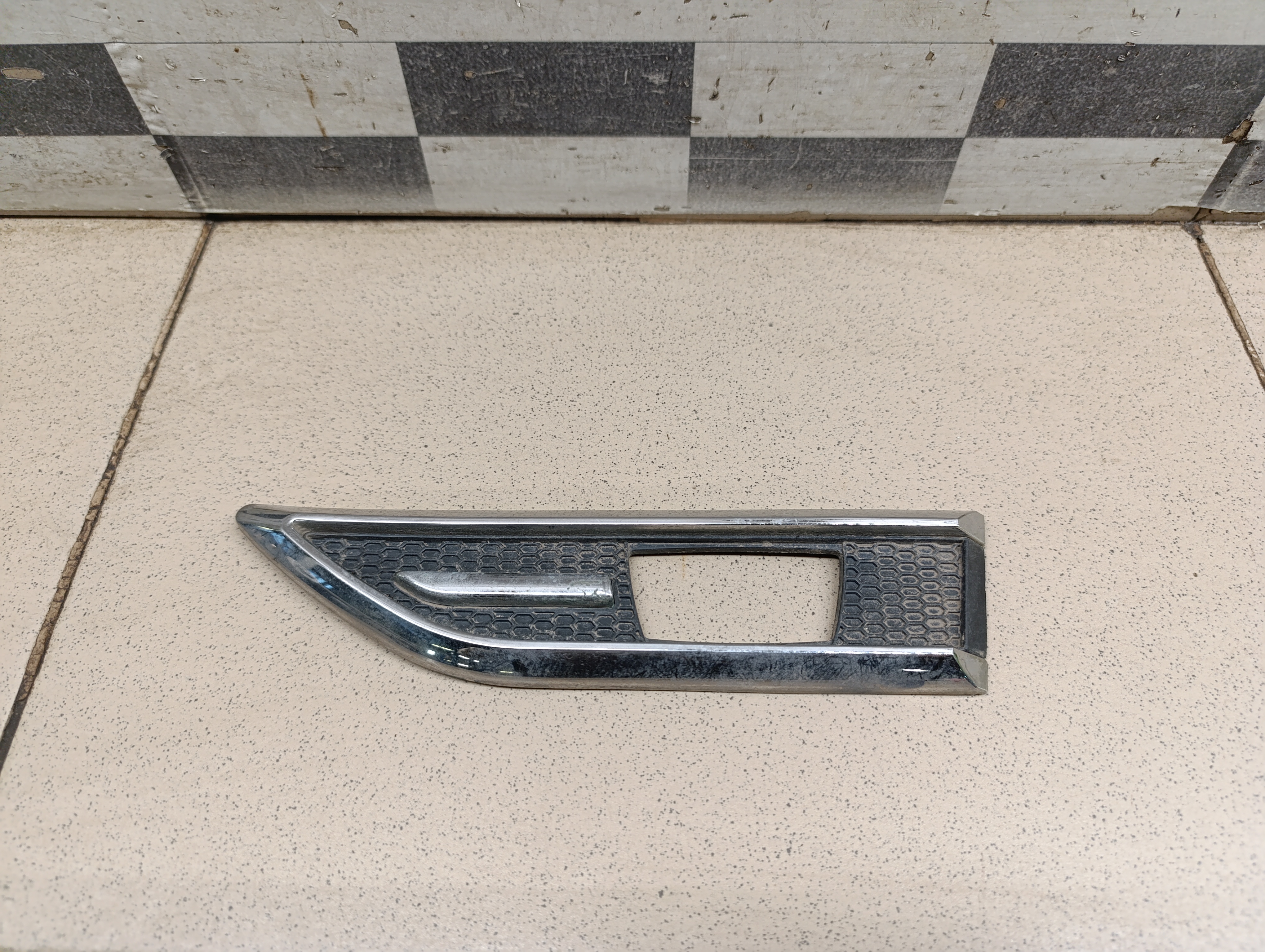 Накладка (кузов наружные) Chevrolet Cruze 2009-2016