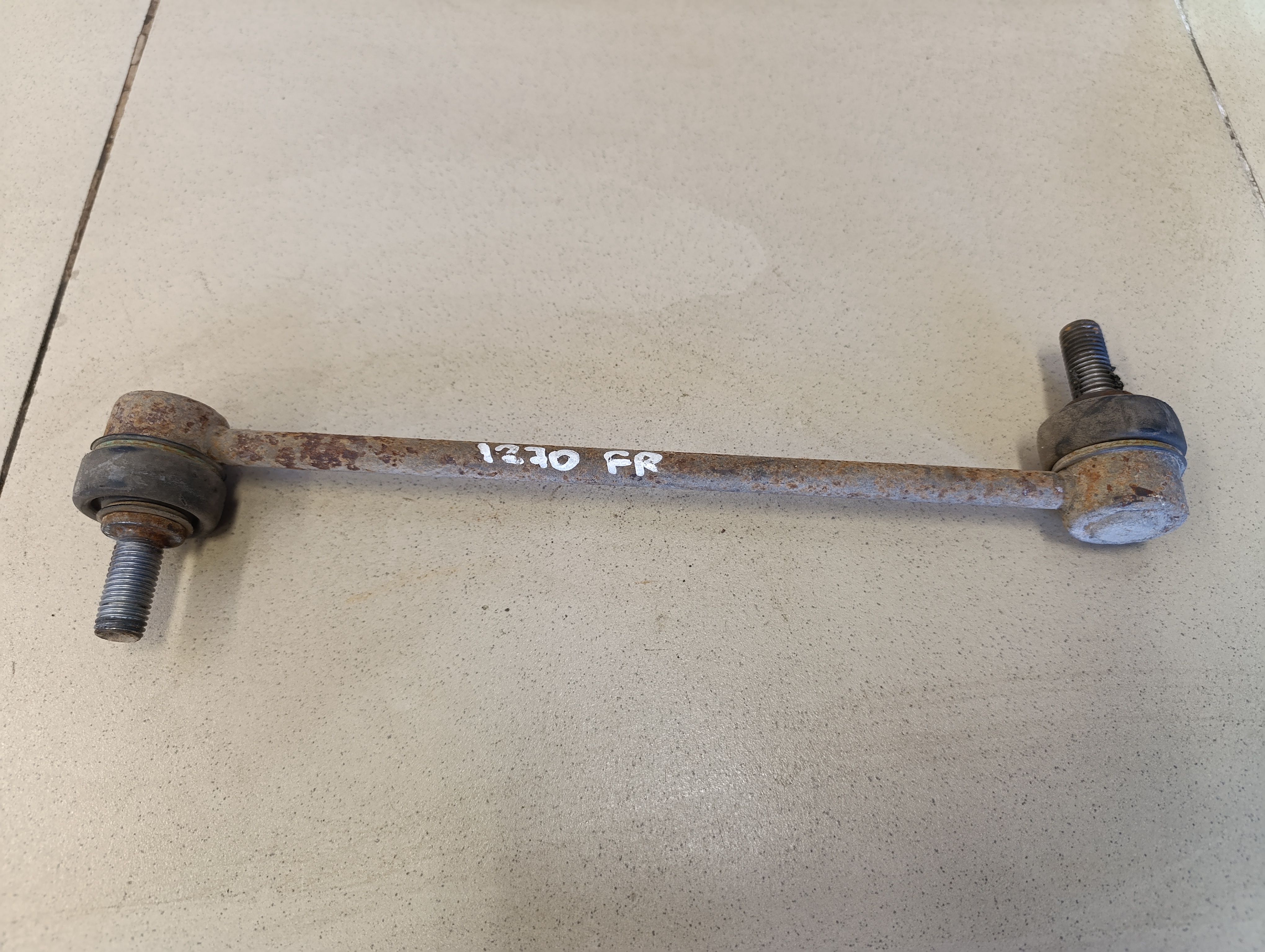 Стойка переднего стабилизатора VW Transporter T5 2003-2015