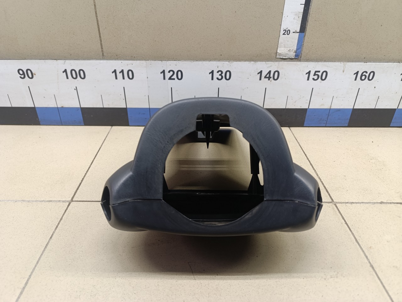 Кожух рулевой колонки NISSAN Almera N16 2000-2006