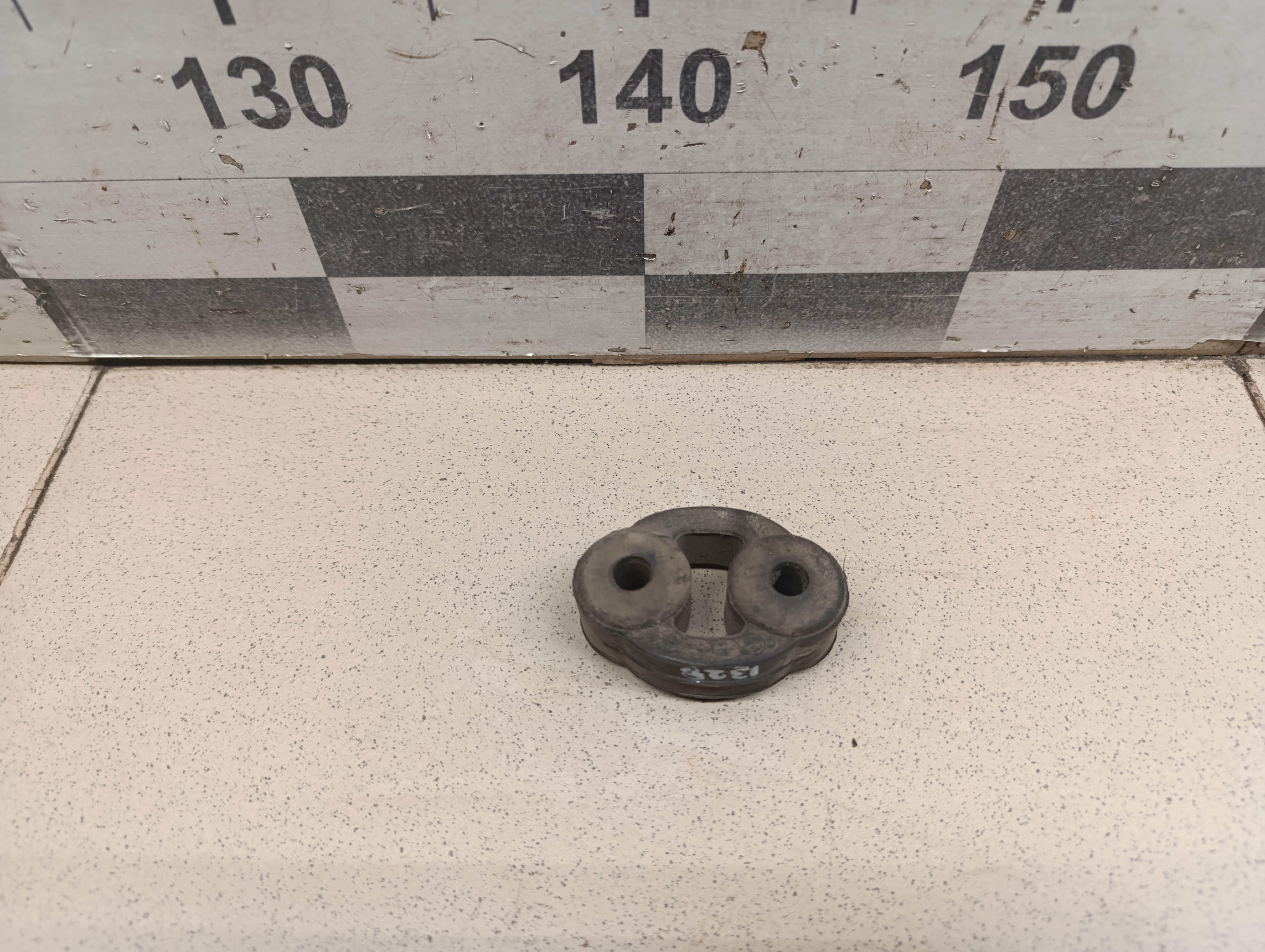 Резинка подвеса глушителя HYUNDAI Accent II (+ТАГАЗ) 2000-2012