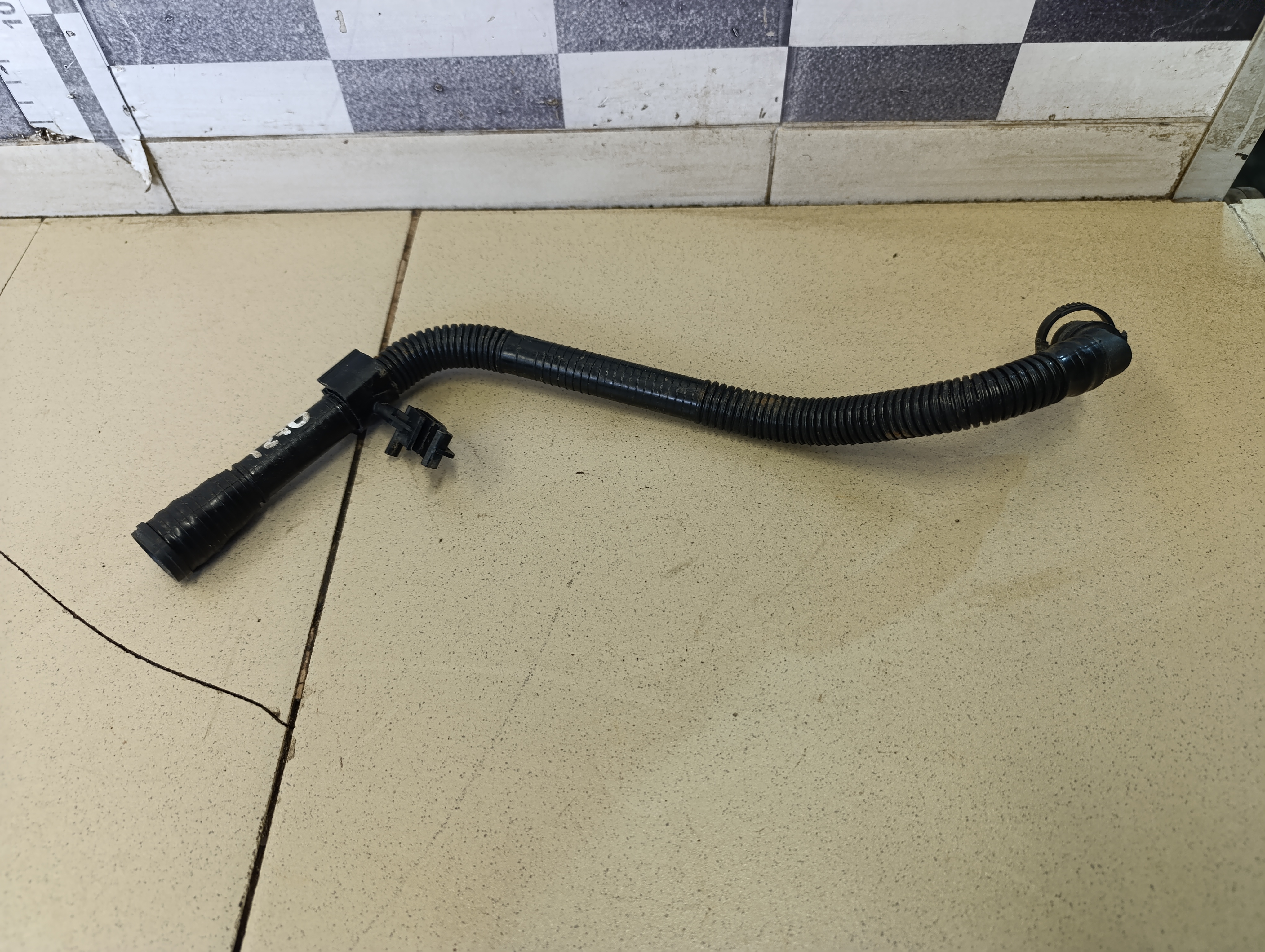 Шланг VW Transporter T5 2003-2015