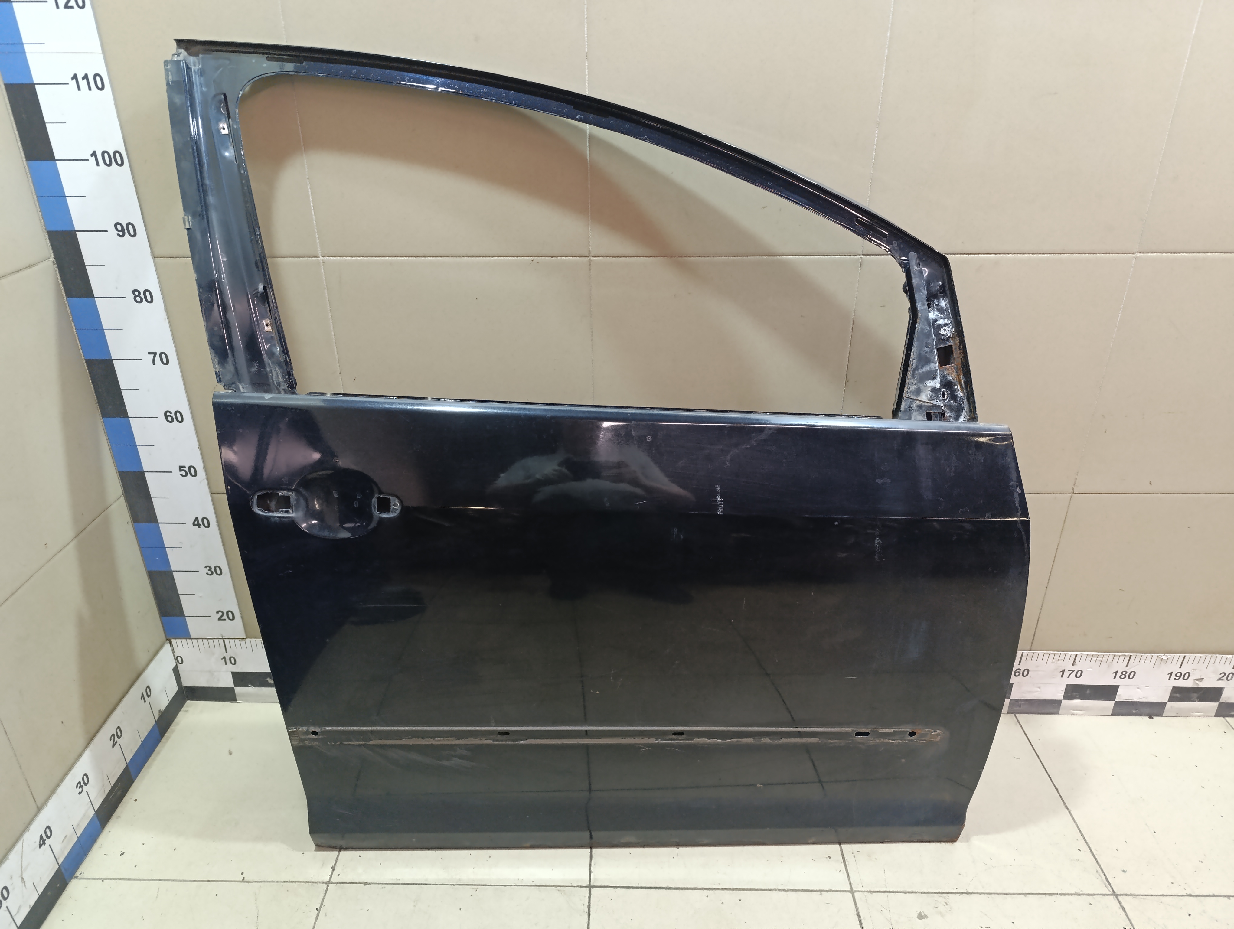 Дверь передняя правая VW Golf V Plus 2005-2014