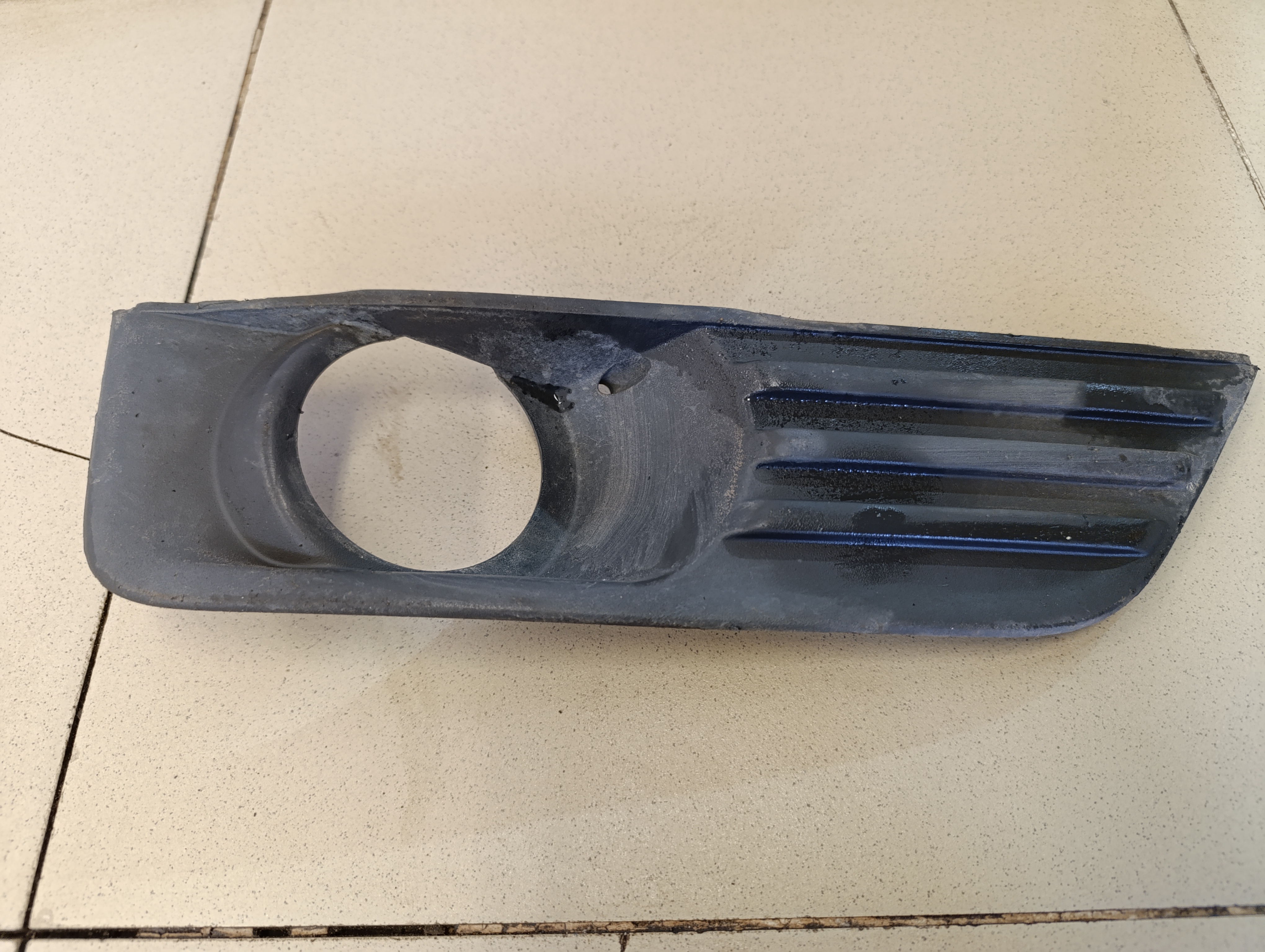 Решетка в бампер правая FORD Focus II 2005-2008