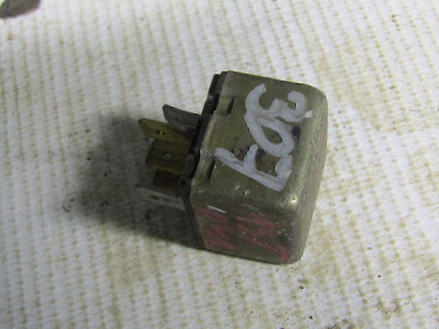 Реле VAZ Lada 2107