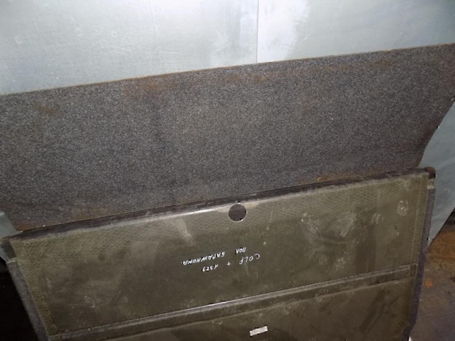 Пол багажника VW Golf V Plus 2005-2014