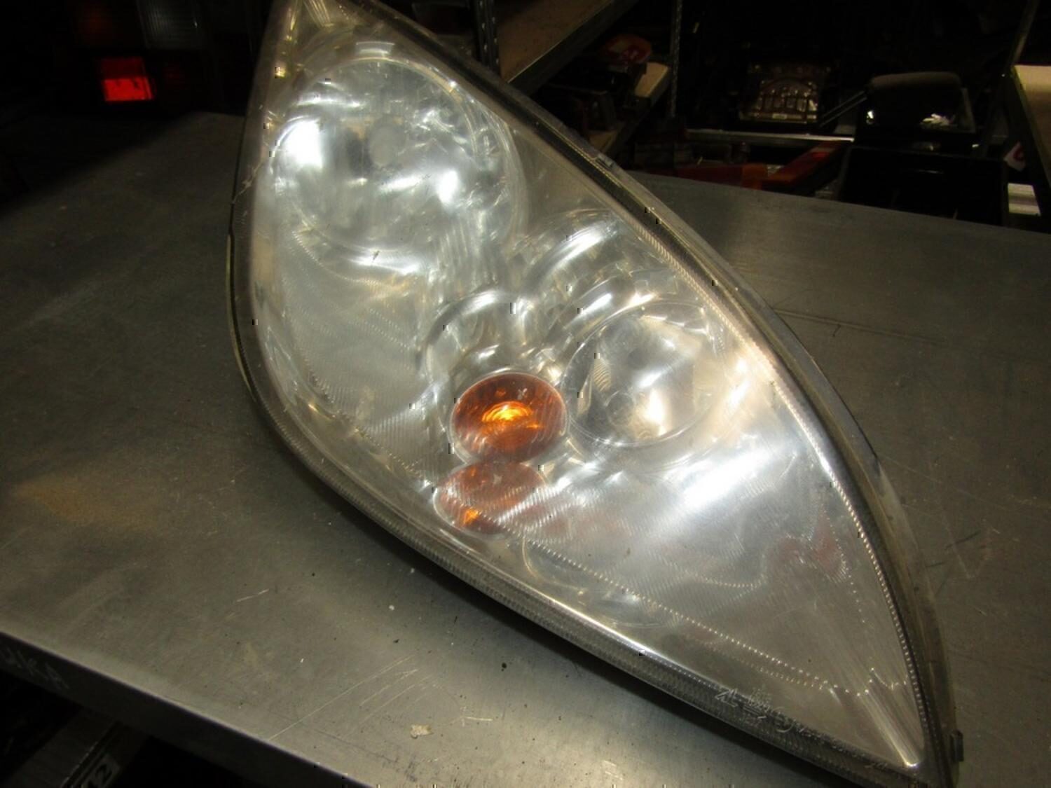 Фара правая MITSUBISHI Colt (Z3) 2004-2012