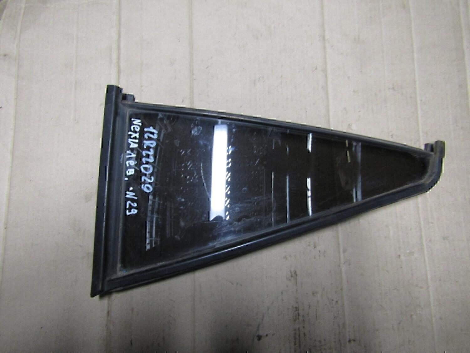 Стекло двери задней правой (форточка) DAEWOO Nexia 1995-2016